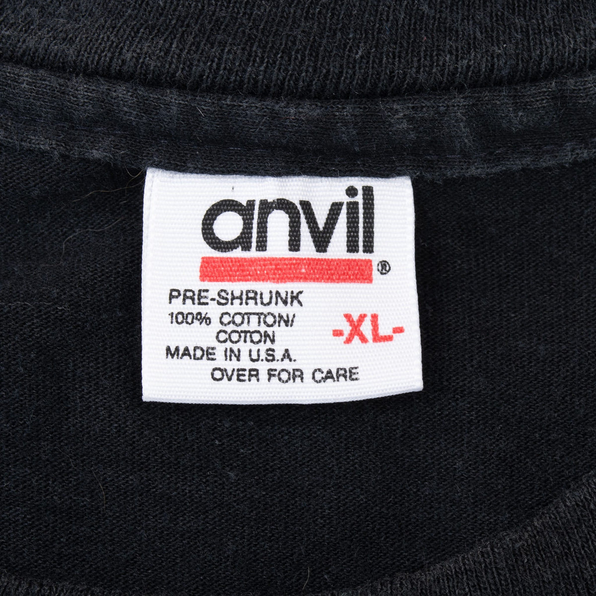 Anvil XL neck tag with preshrunk cotton and Made in USA text