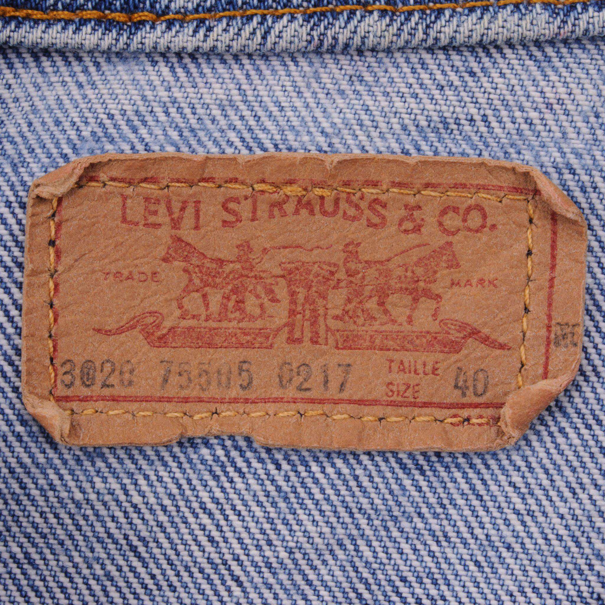 VINTAGE LEVIS TYPE 3 JACKET 2 POCKETS SINGLE STITCH 1980S SIZE 40 MADE IN USA