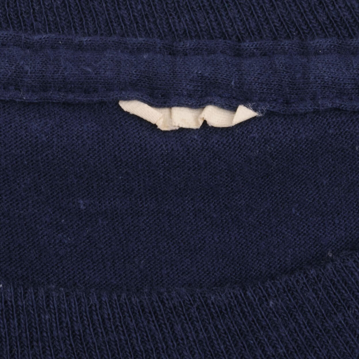 Vintage MLB Detroit Tigers Tee Shirt 1980S Size Medium With Single Stitch Sleeves.