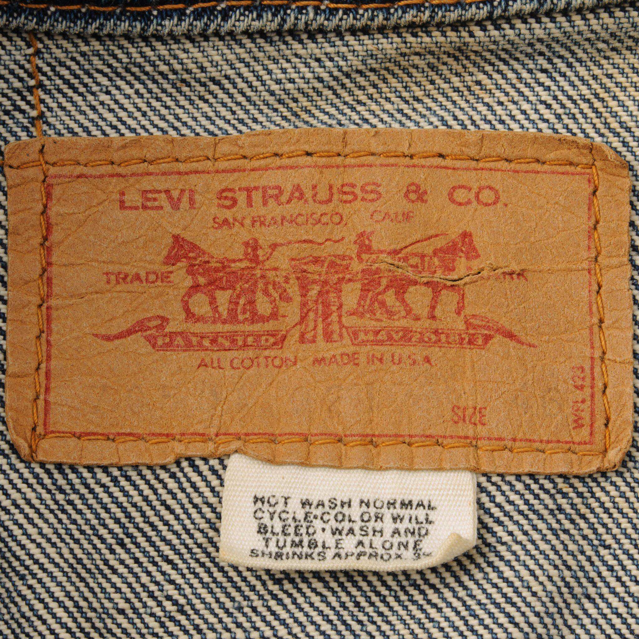 VINTAGE LEVIS JACKET SINGLE STITCH SIZE 44 MADE IN USA