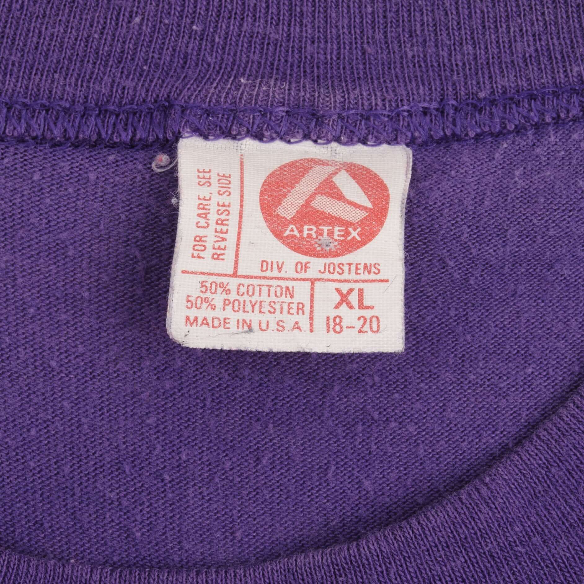 Vintage NBA Los Angeles Lakers Artex Tee Shirt 1980s Size Small Made In USA With Single Stitch Sleeves.