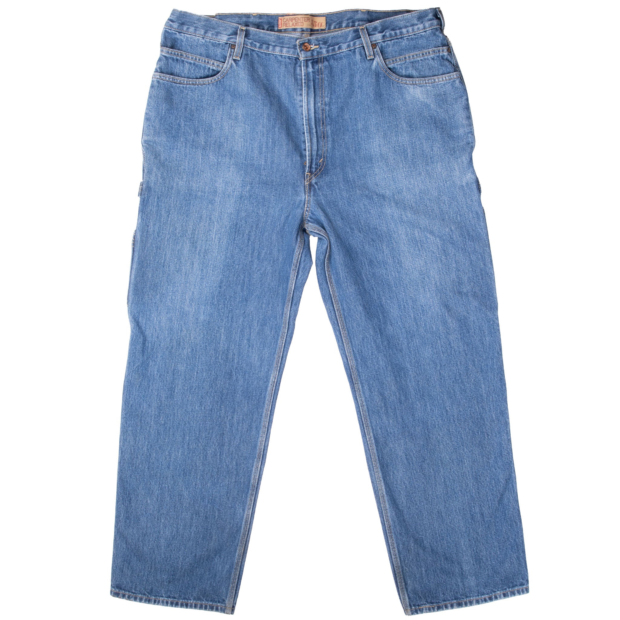 Beautiful Vintage Levis 505 Carpenter Relaxed Fit Indigo Jeans 2000S Size 42X30 With Medium Wash
Size on Tag 44X30 actual size 42X30
Back Button #322M