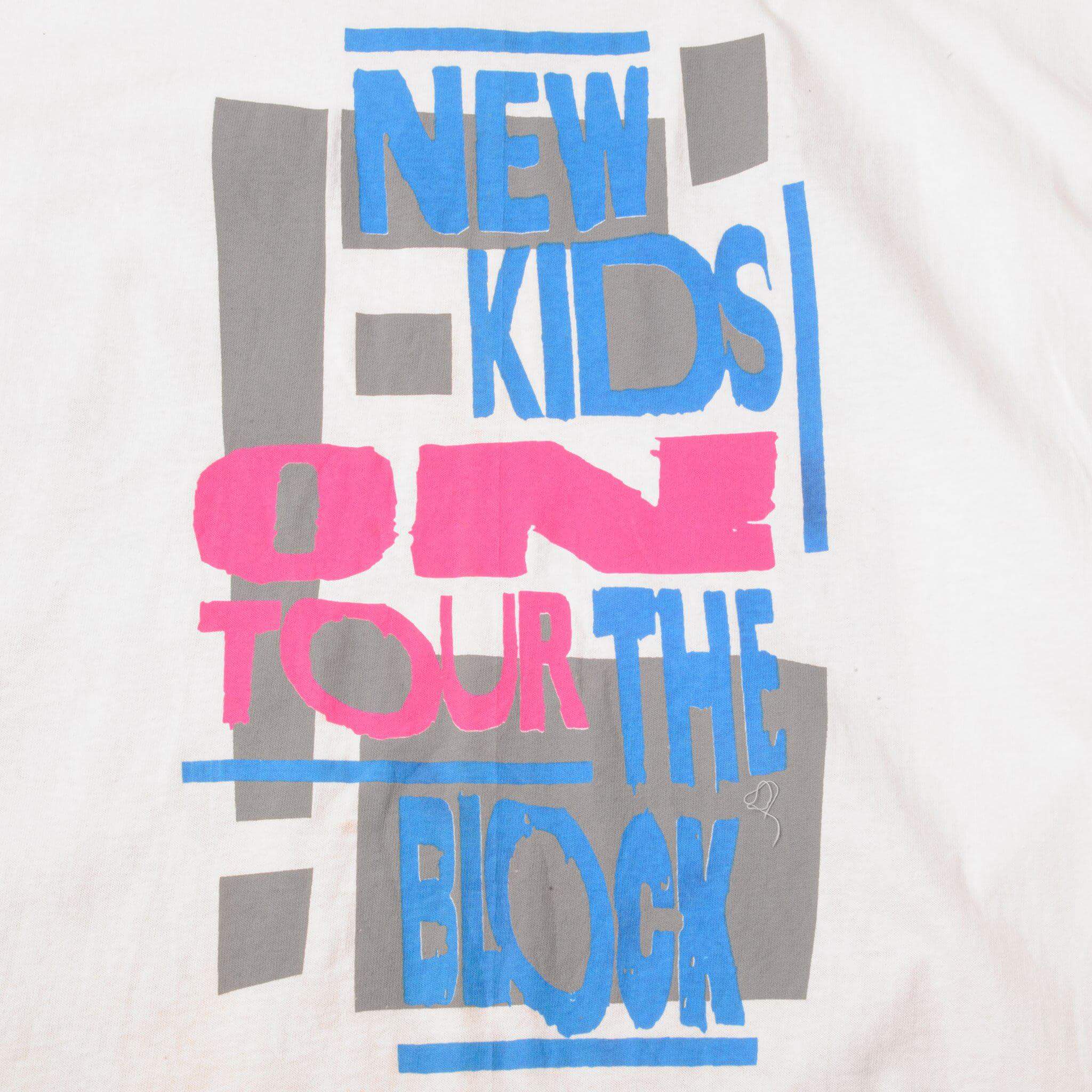 VINTAGE NEW KIDS ON THE BLOCK TEE SHIRT SIZE XL MADE IN CANADA