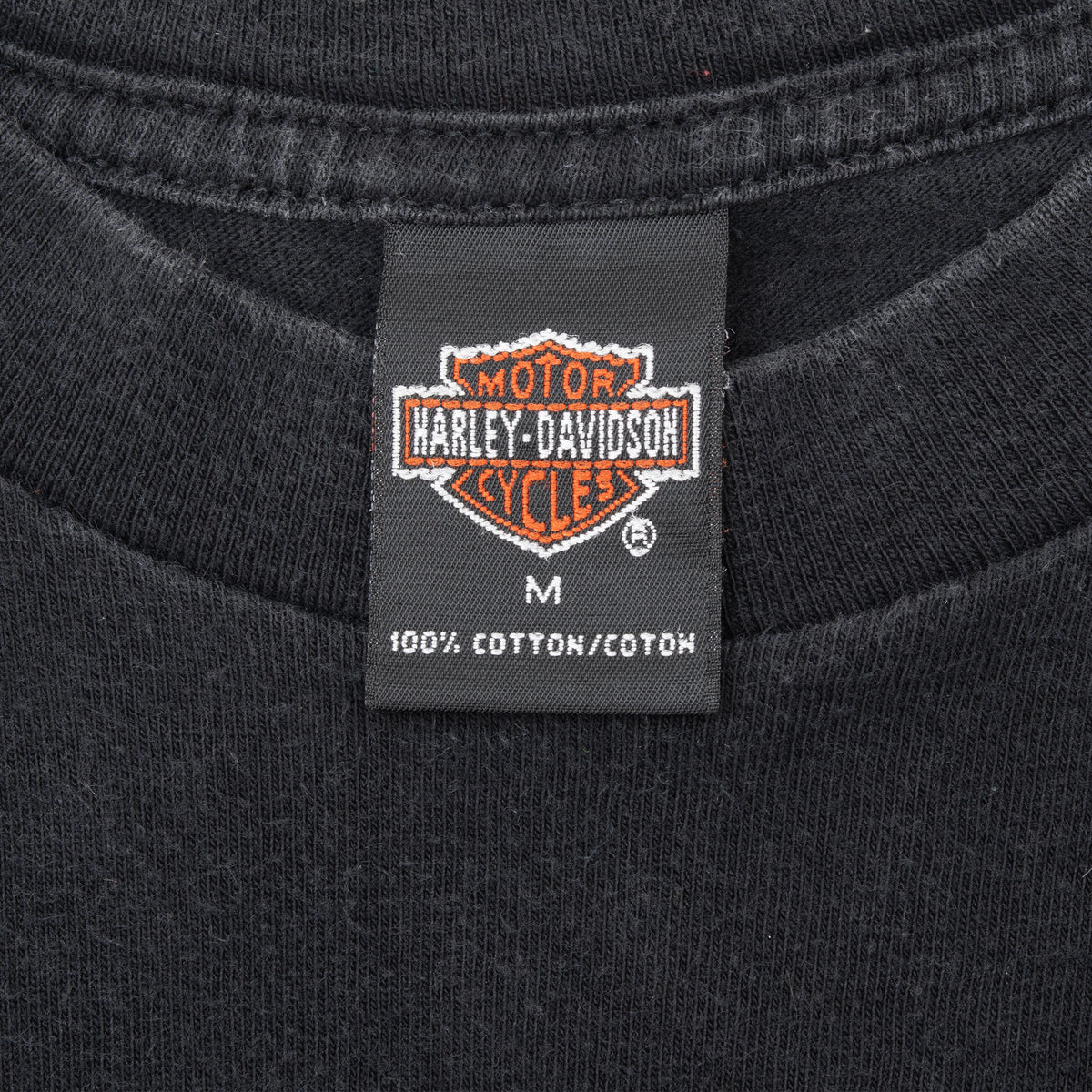 Harley-Davidson size M neck label on black T-shirt