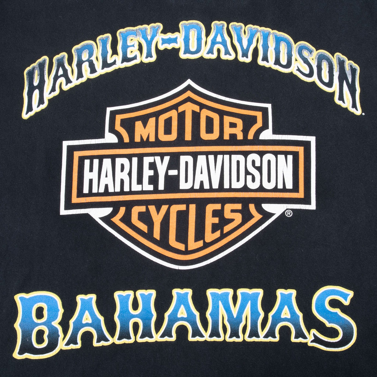 Front print detail with Harley-Davidson bar-and-shield logo and blue Bahamas lettering