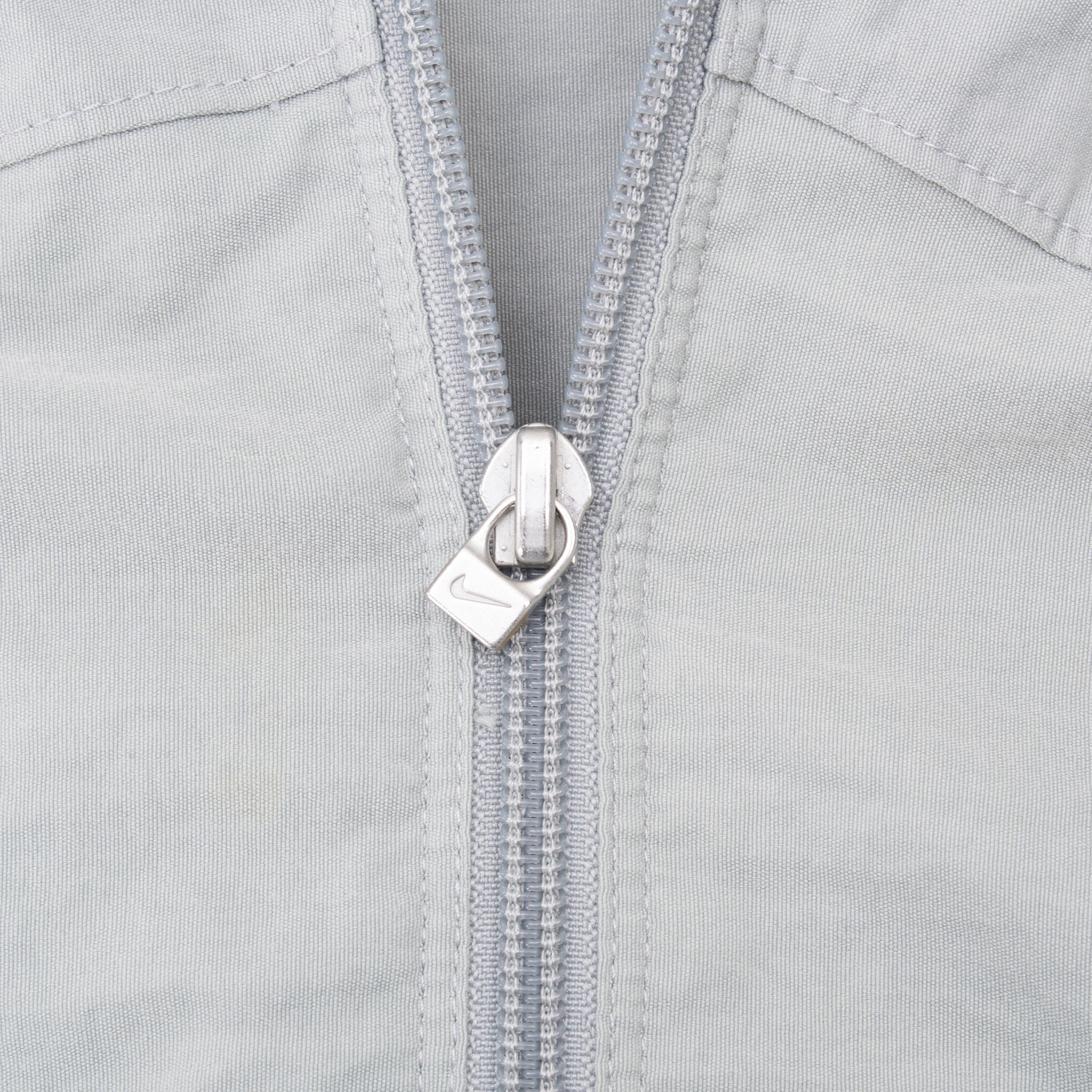 VINTAGE NIKE CLASSIC SWOOSH GREY WINDBREAKER JACKET 2000S 4XL