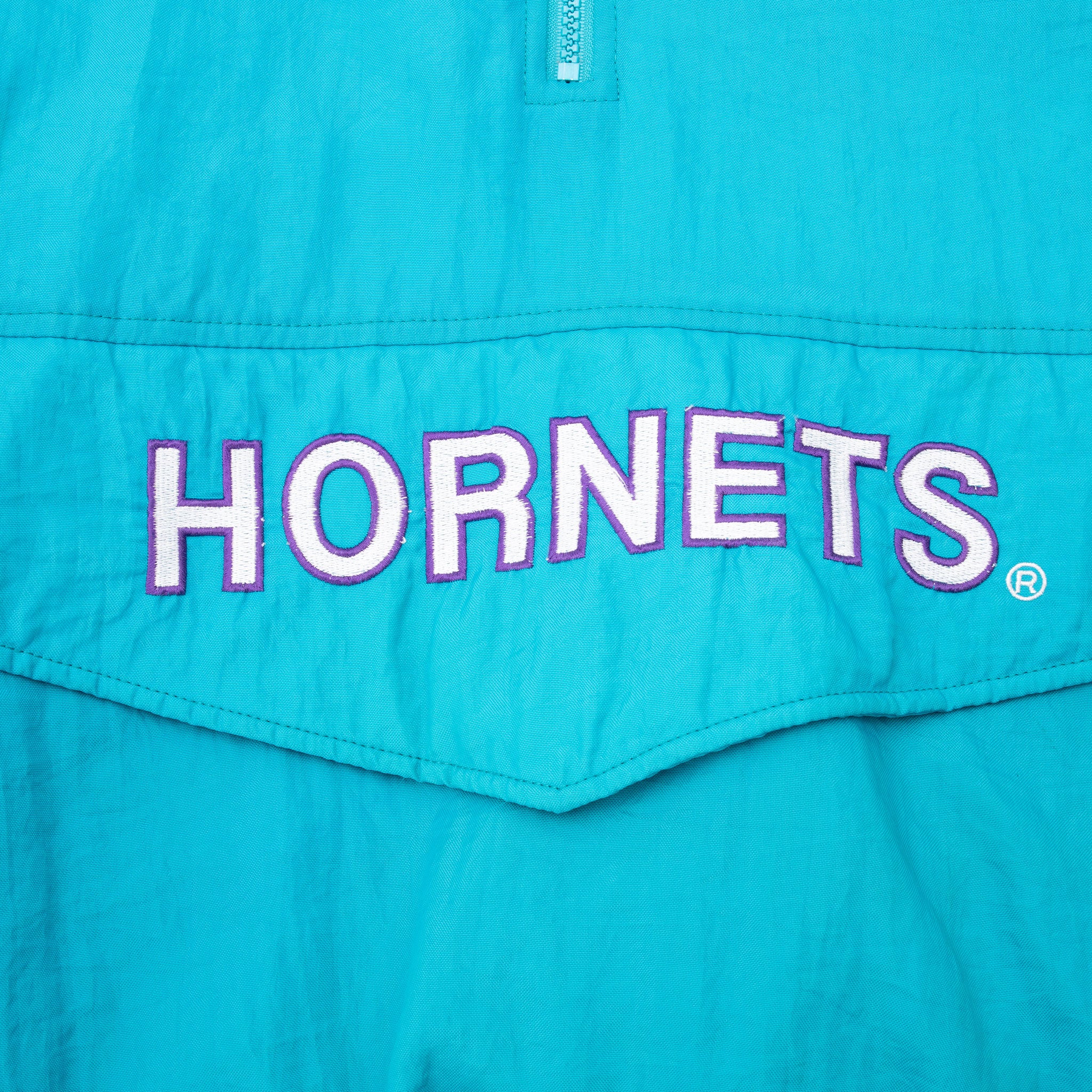 VINTAGE NBA CHARLOTTE HORNETS PULLOVER HEAVY WINDBREAKER JACKET 1990S LARGE
