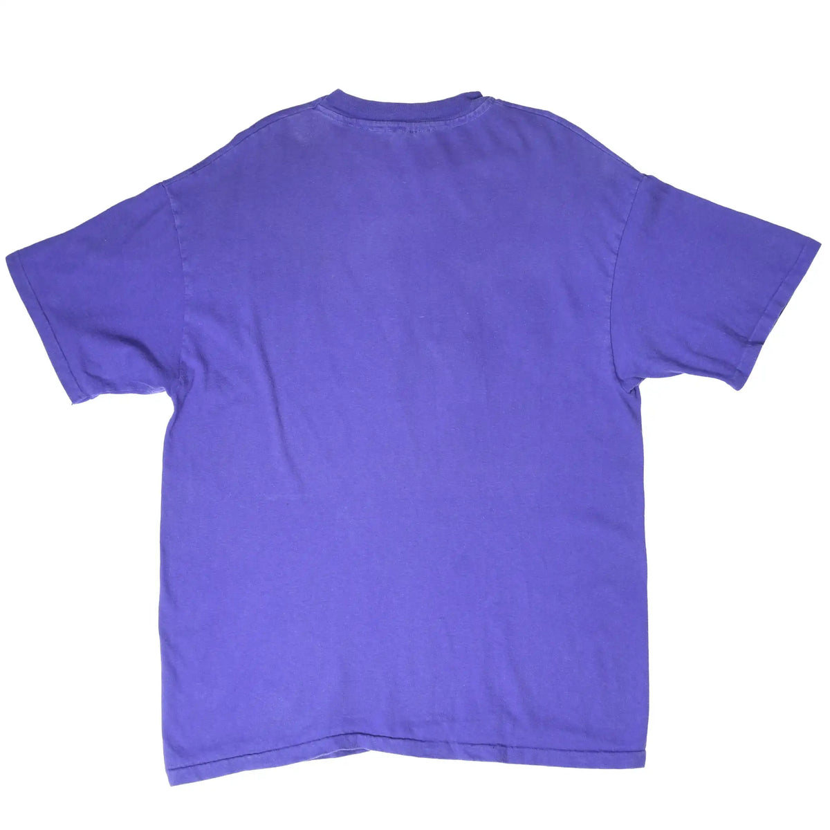 Plain back of purple short-sleeve T-shirt