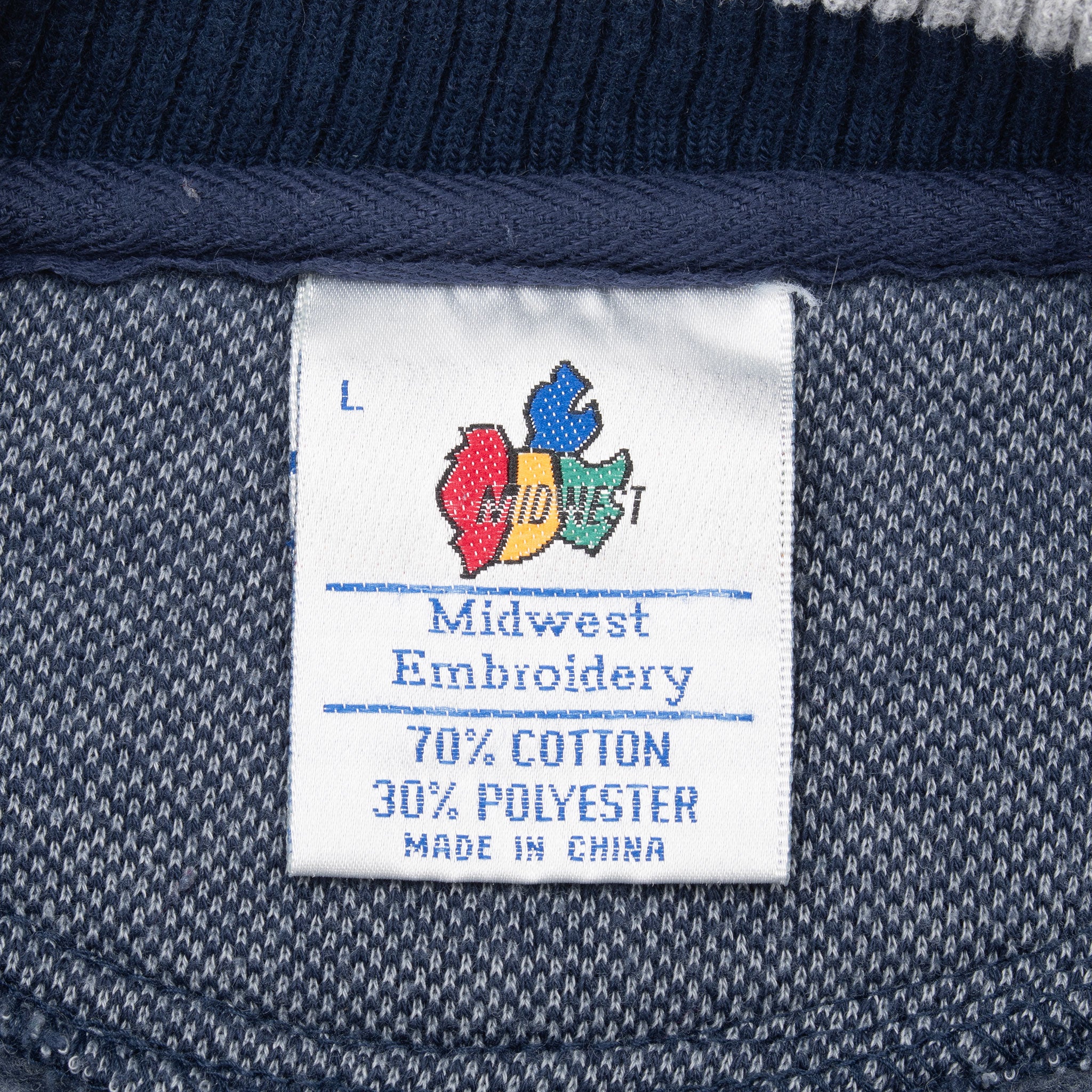 Vintage Ncaa Notre Dame Fighting Irish Embroidered Sweatshirt 1990S Size Large