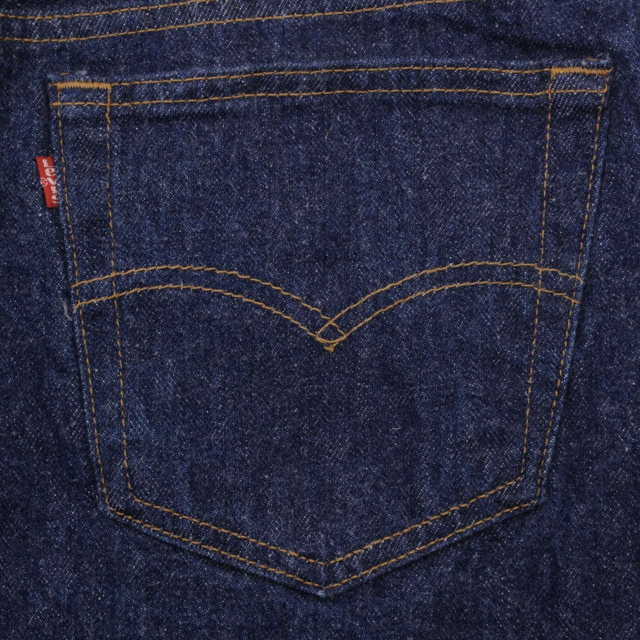 Beautiful Indigo Levis 501 Jeans 1980s Made in USA with Dark Wash. Size on tag 36X38 Actual Size 35X30 Back Button #552