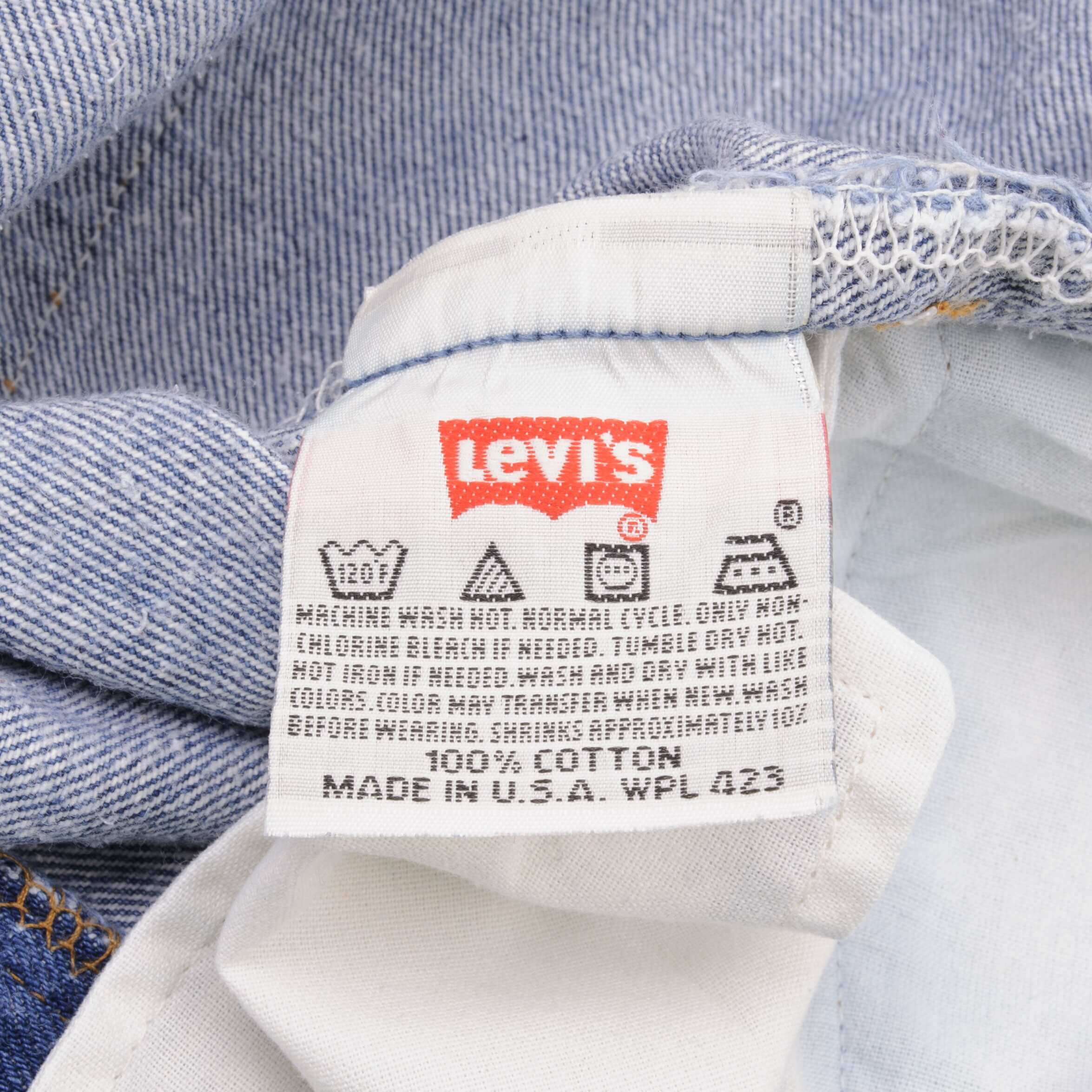 Beautiful Indigo Levis 501 Jeans 1980s Made in USA with Medium Wash Size on tag 35X31 Actual Size 34X29 Back Button #524