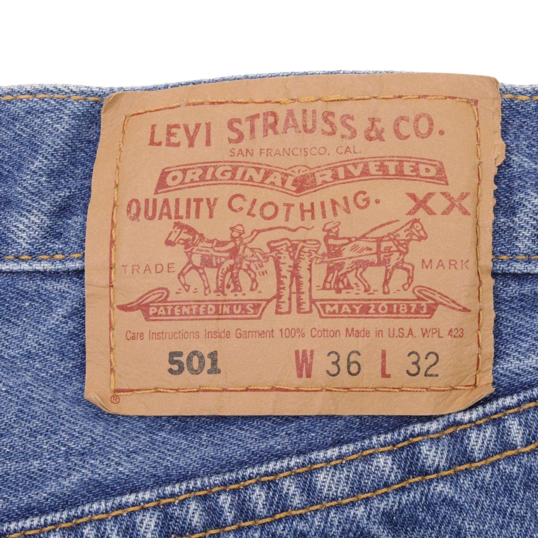 VINTAGE LEVIS 501 JEANS INDIGO 1990S SIZE W35 L32 MADE IN USA
