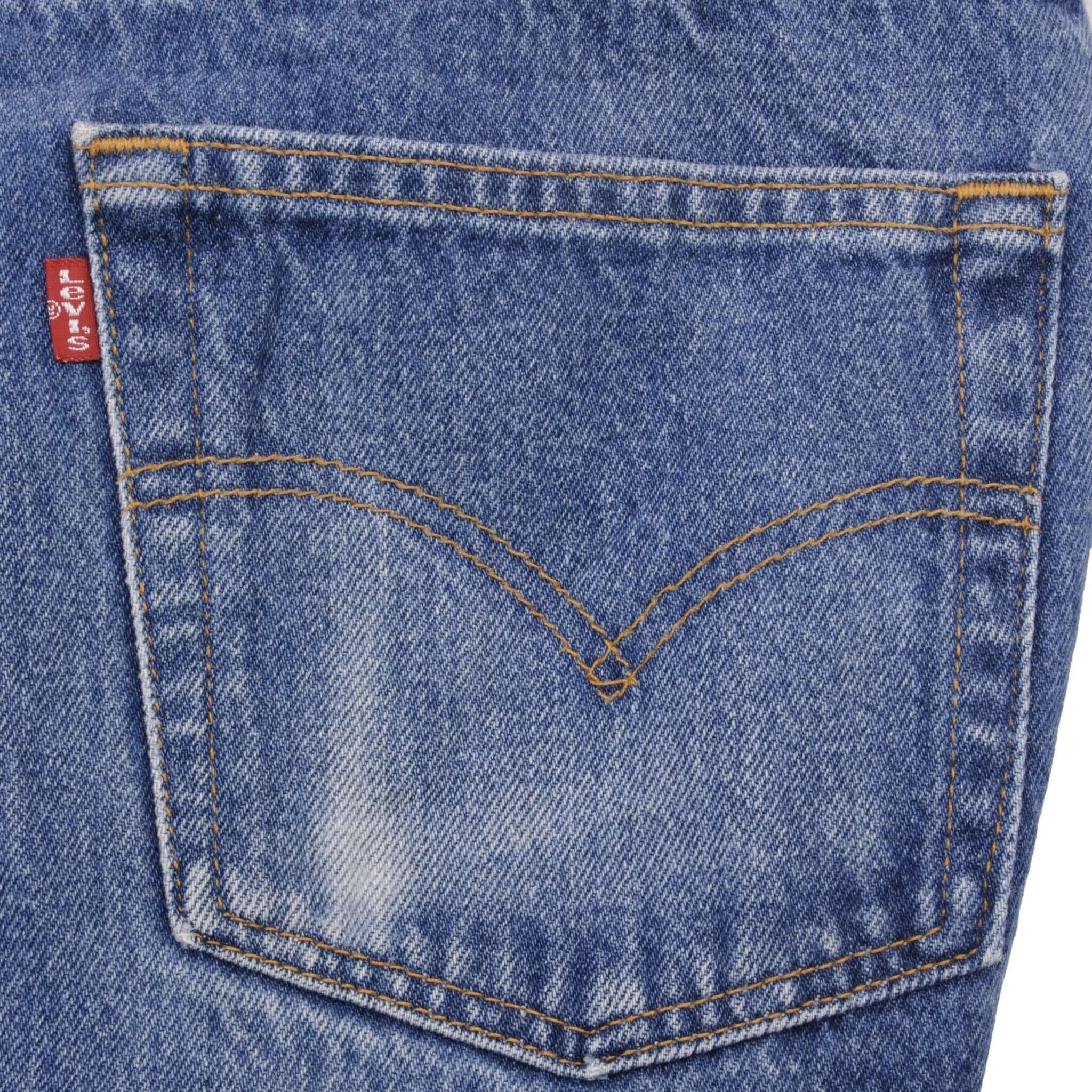 VINTAGE LEVIS 501 JEANS INDIGO 1990S SIZE W35 L32 MADE IN USA