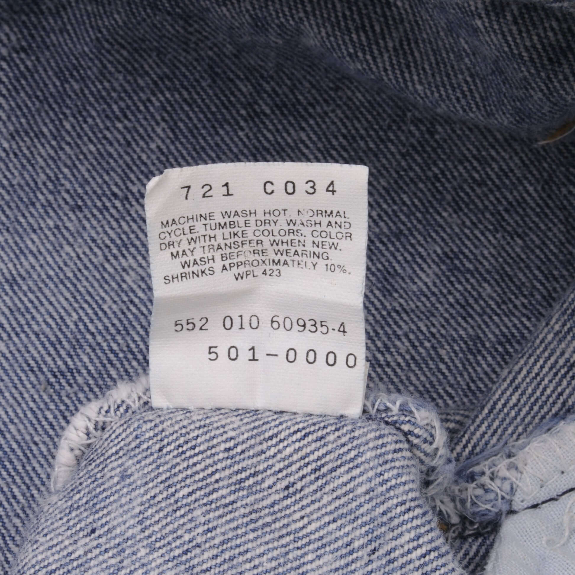 Beautiful Indigo Levis 501 Jeans 1980s Made in USA with Medium Light Wash. Size on tag 35X32 Actual Size 34X30 Back Button #552