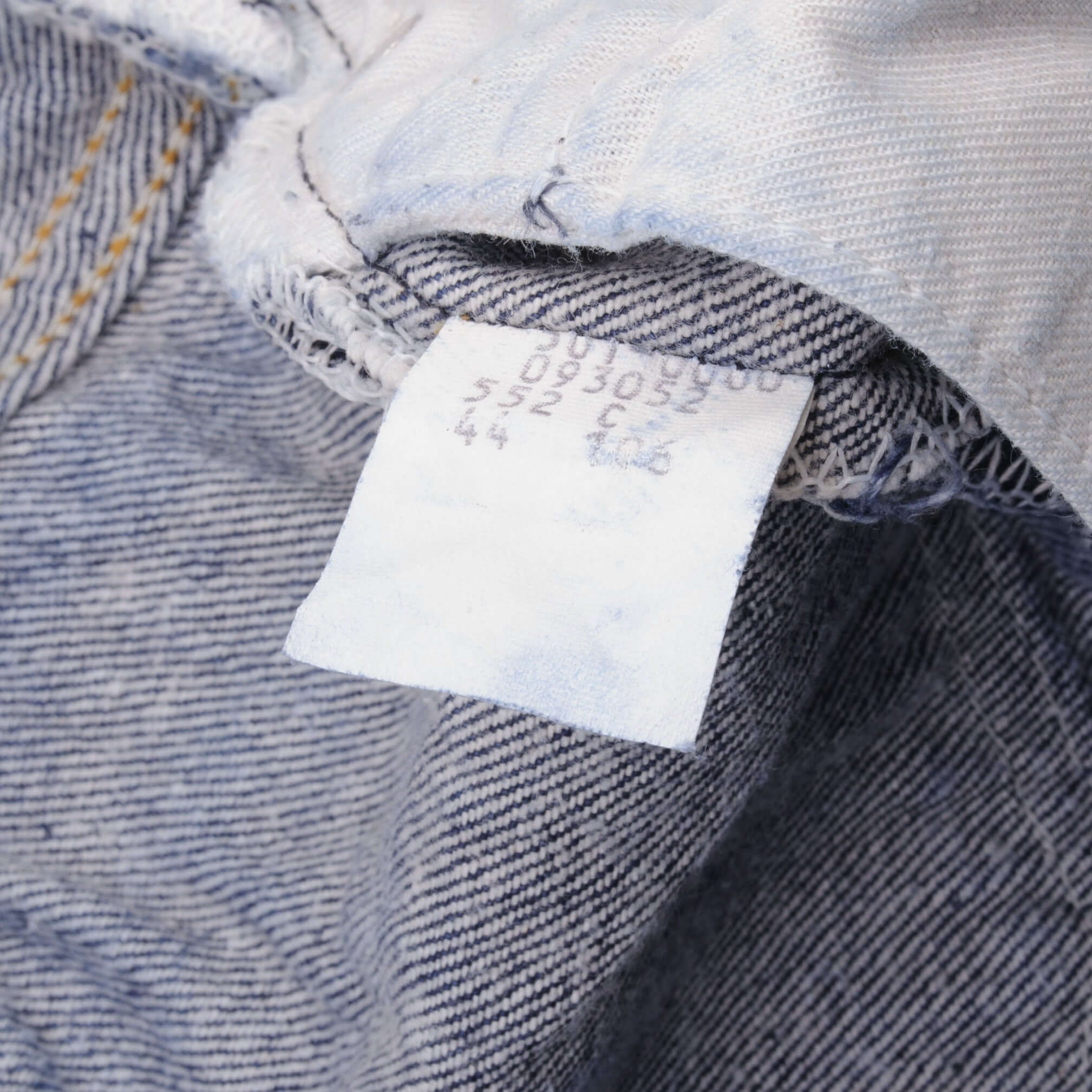 Beautiful Indigo Levis 501 Jeans 1980s Made in USA with Dark Wash Size on tag 30X33 Actual Size 29X30 Back Button #552