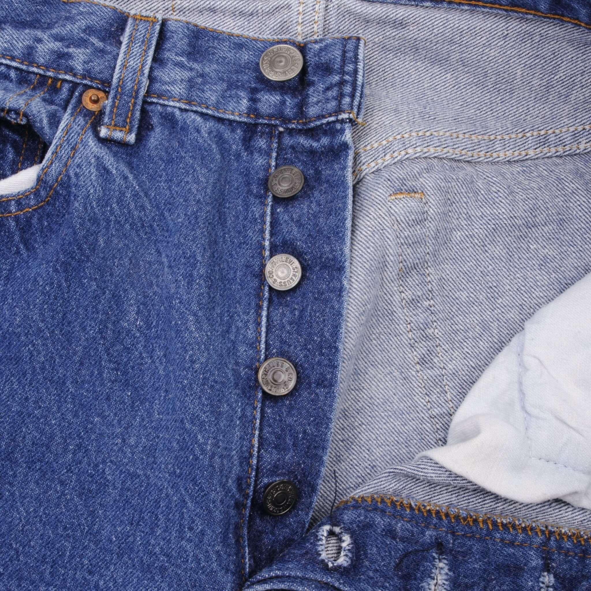 Beautiful Indigo Levis 501 Jeans 1980s Made in USA with Medium Wash Size on tag 32X35 Actual Size 31X35 Back Button #532