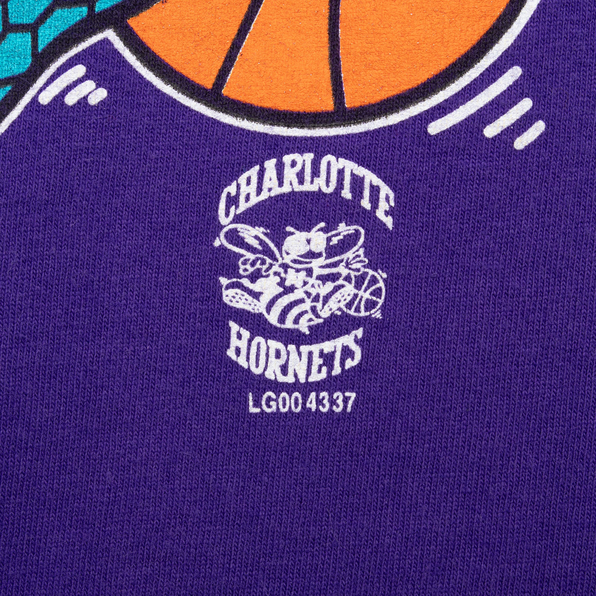 Vintage Nba Charlotte Hornets Tee Shirt 1990S Size XL Made In Usa With Single Stitch Sleeves