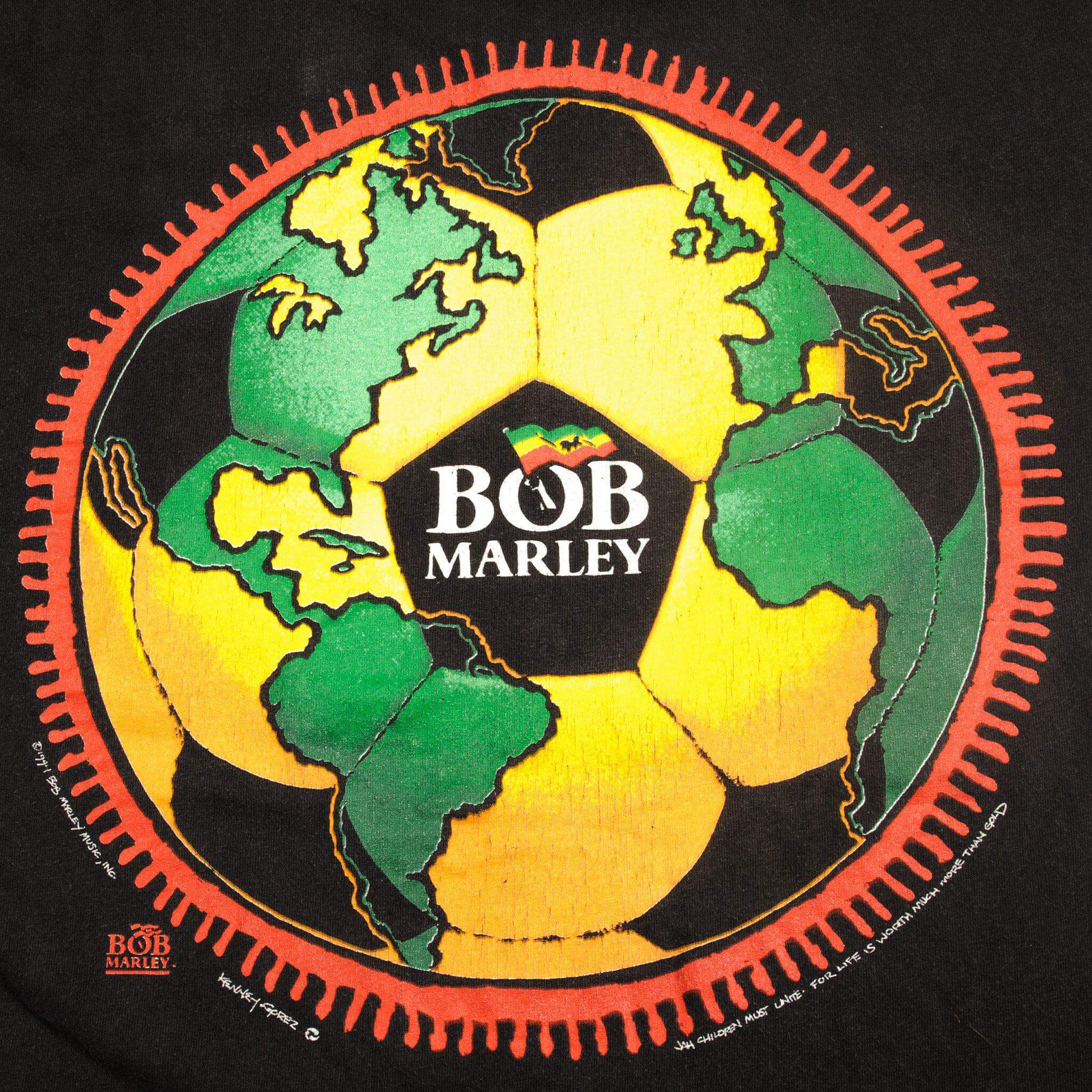 VINTAGE BOB MARLEY SOCCER TEE SHIRT 1994 SIZE LARGE