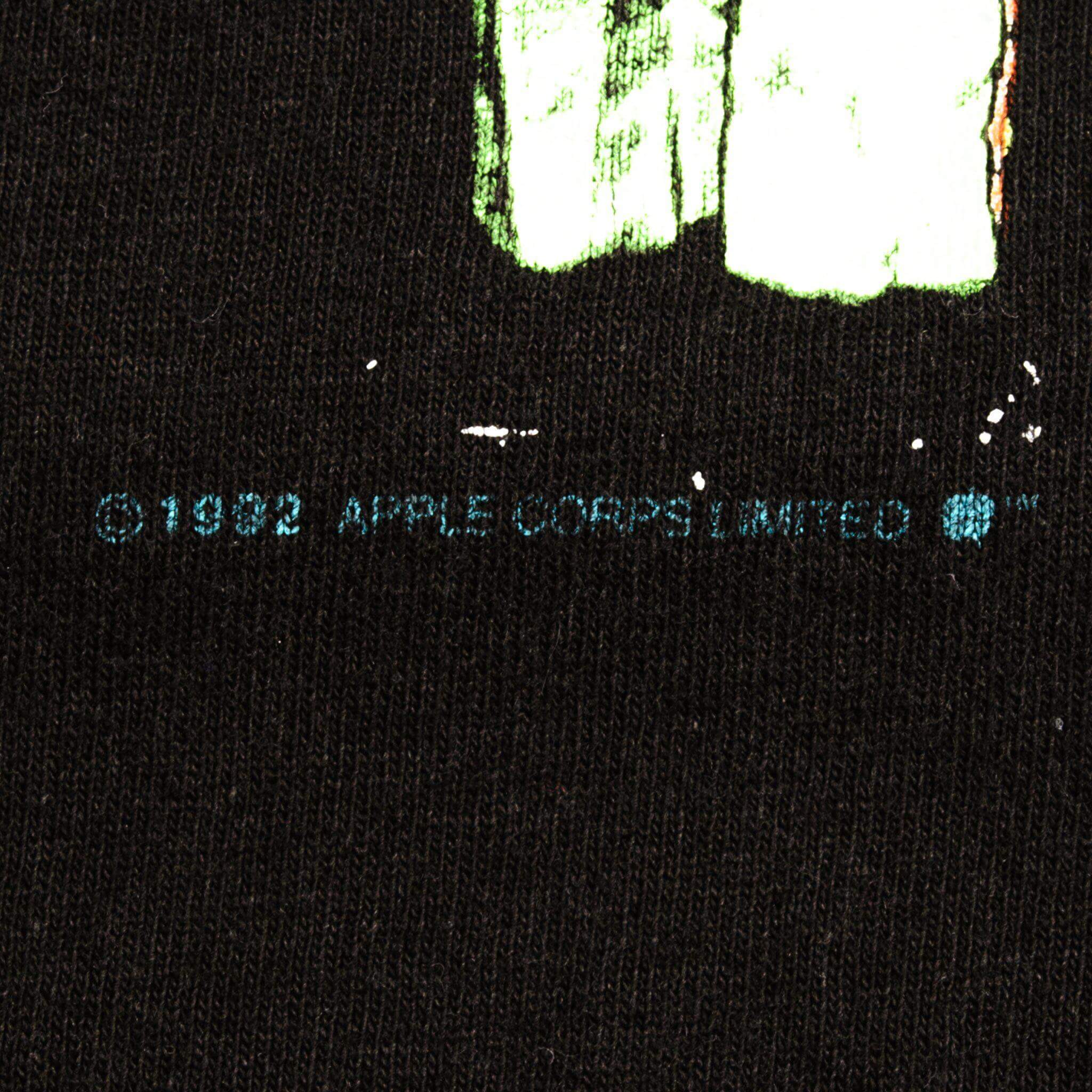 VINTAGE THE BEATLES SGT PEPPERS TEE SHIRT 1992 SIZE SMALL MADE IN USA