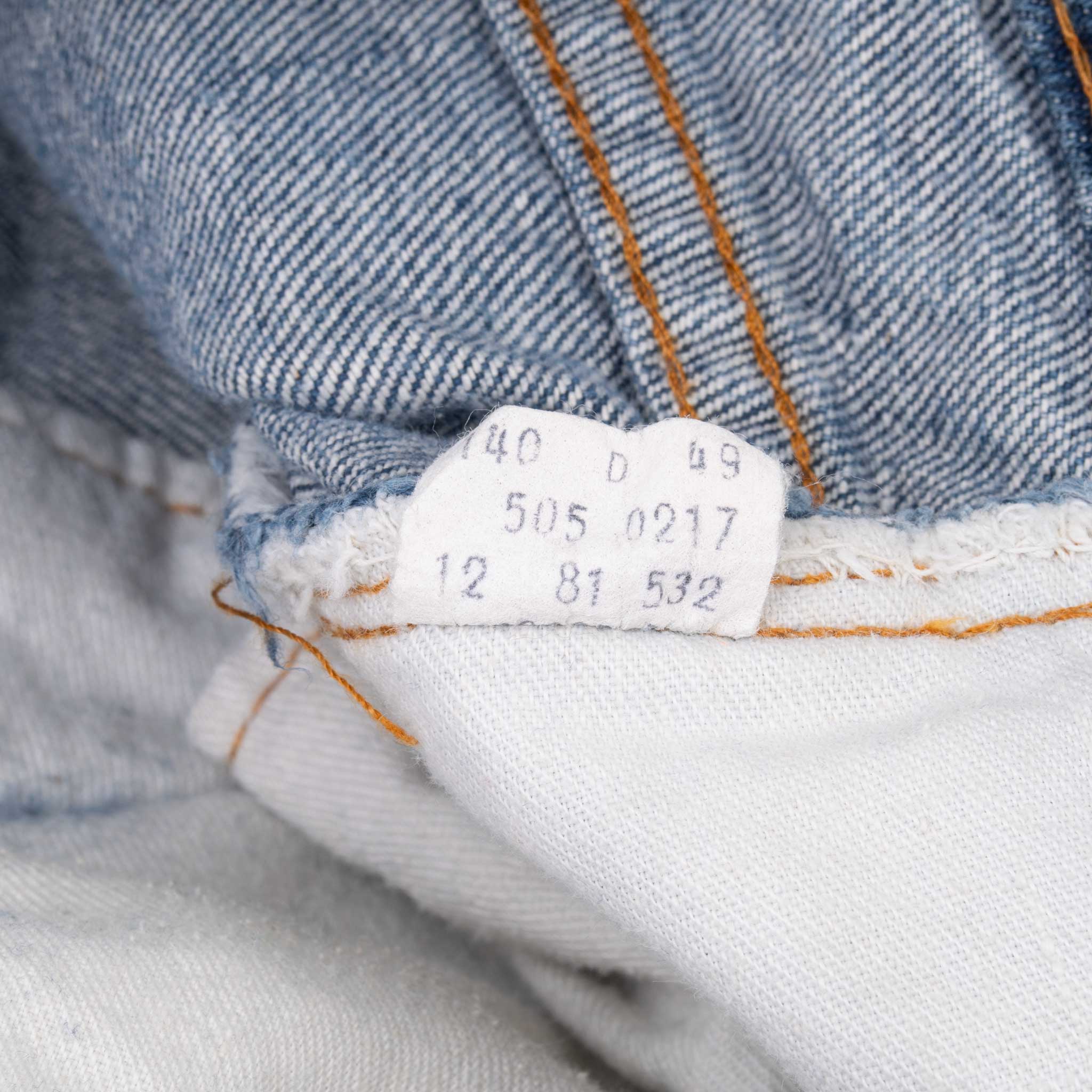 VINTAGE LEVIS 505 INDIGO JEANS 1980S SIZE L29 W30 MADE IN USA