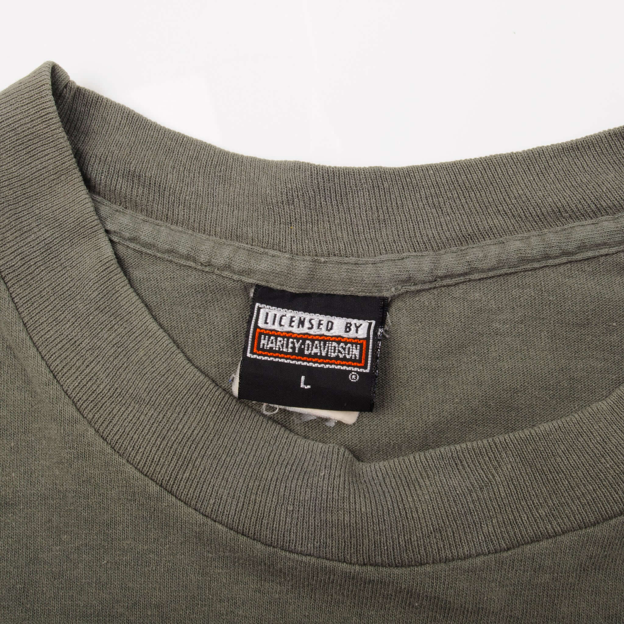 Vintage Green Harley Davidson Bike Photo Tee Shirt 1996 Size L With Single Stitch. Made In USAVintage Green Harley Davidson Bike Photo Tee Shirt 1996 Size XLarge With Single Stitch. Made In USA