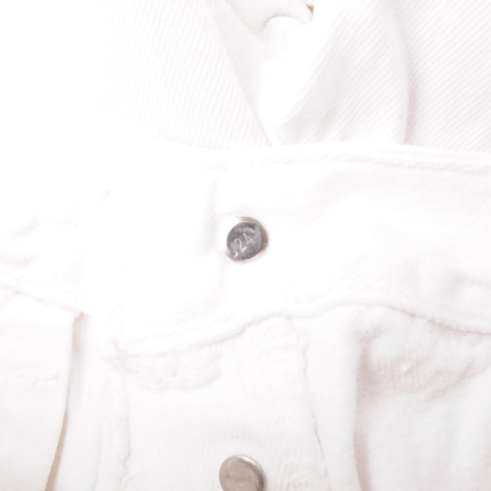 Beautiful White Levis 501 Jeans 1993 Made in USA. Size on Tag 30X32 Back Button #524'\