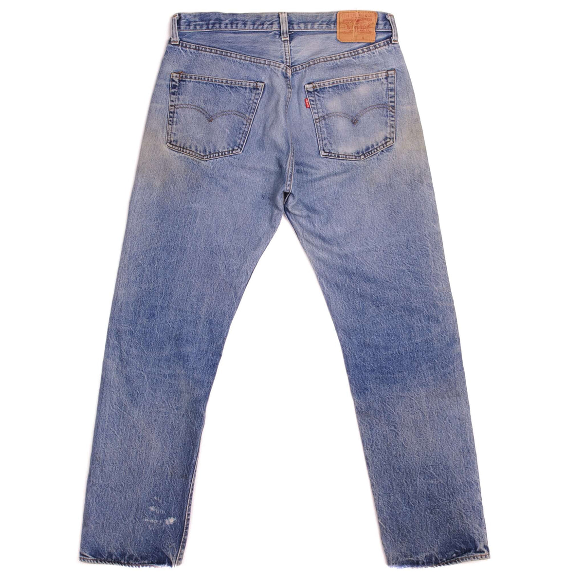 Beautiful Indigo Levis 501 Jeans before mid 1980's with Selvedge Made in USA with a medium blue wash, a nice contrast of light and medium blue and some light Whiskers. Size on Tag 36X? ACTUAL SIZE 34X31 Back Button #?