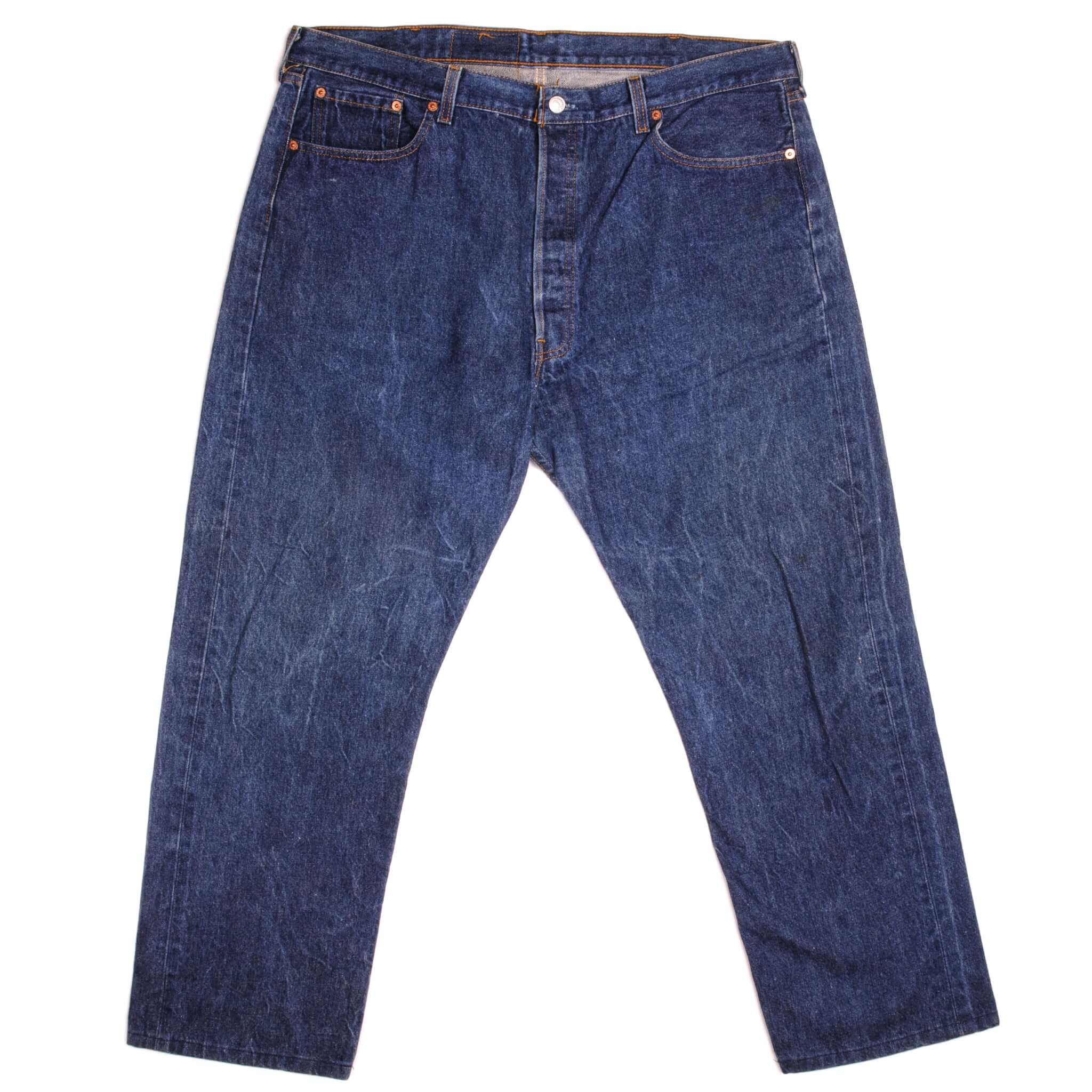 Beautiful Indigo Levis 501 Jeans 1990's Made in USA with a dark blue wash, some nice contrast between light and dark blue. Size on Tag 42X33 ACTUAL SIZE 41X29 Back Button #552
