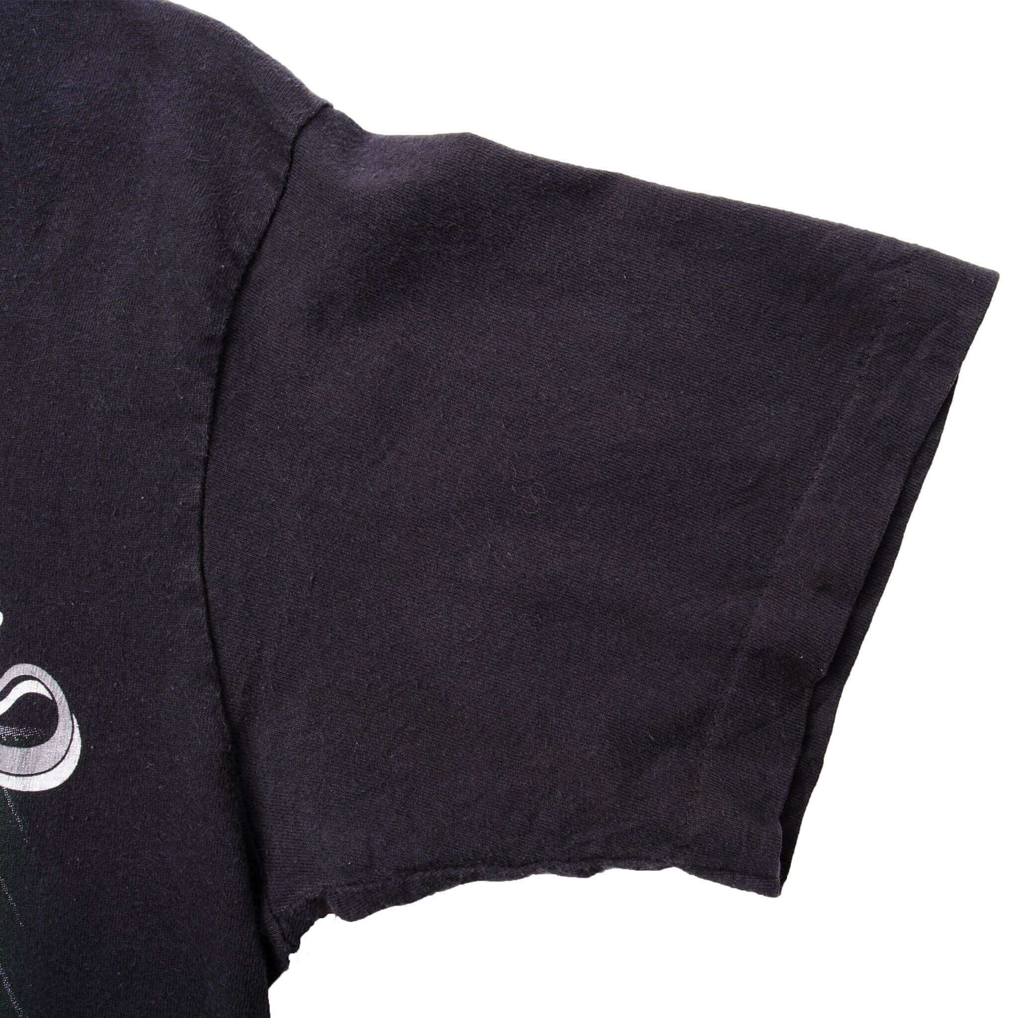 Vintage NFL Los Angeles Las Vegas Raiders Salem Sportswear Tee Shirt 1990 Size Medium Made in USA With Single Stitch Sleeves.