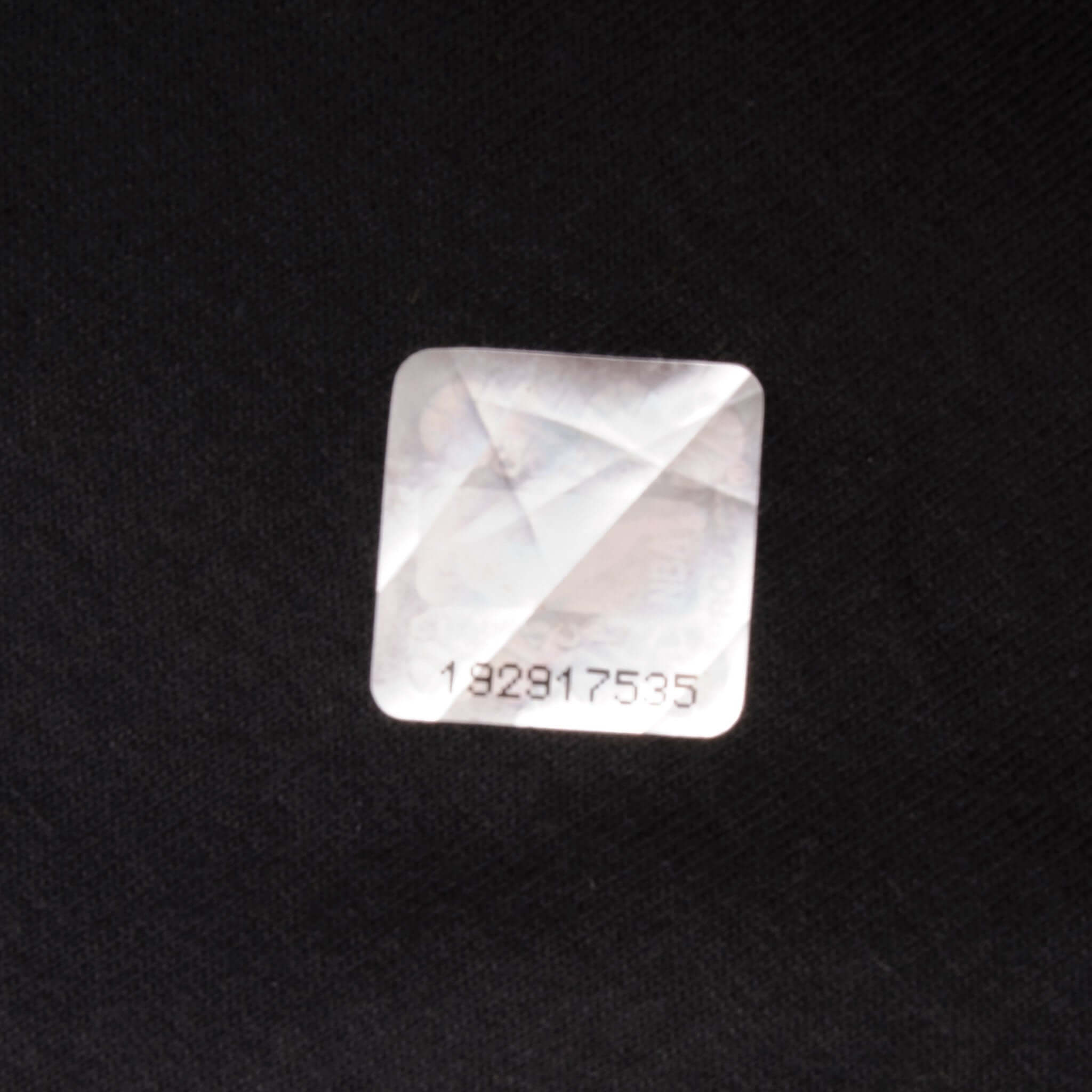 Vintage Dead Stock NBA Chicago Bulls 1996 Champions Tee Shirt Size Large. Made In USA With Single Stitch Sleeves