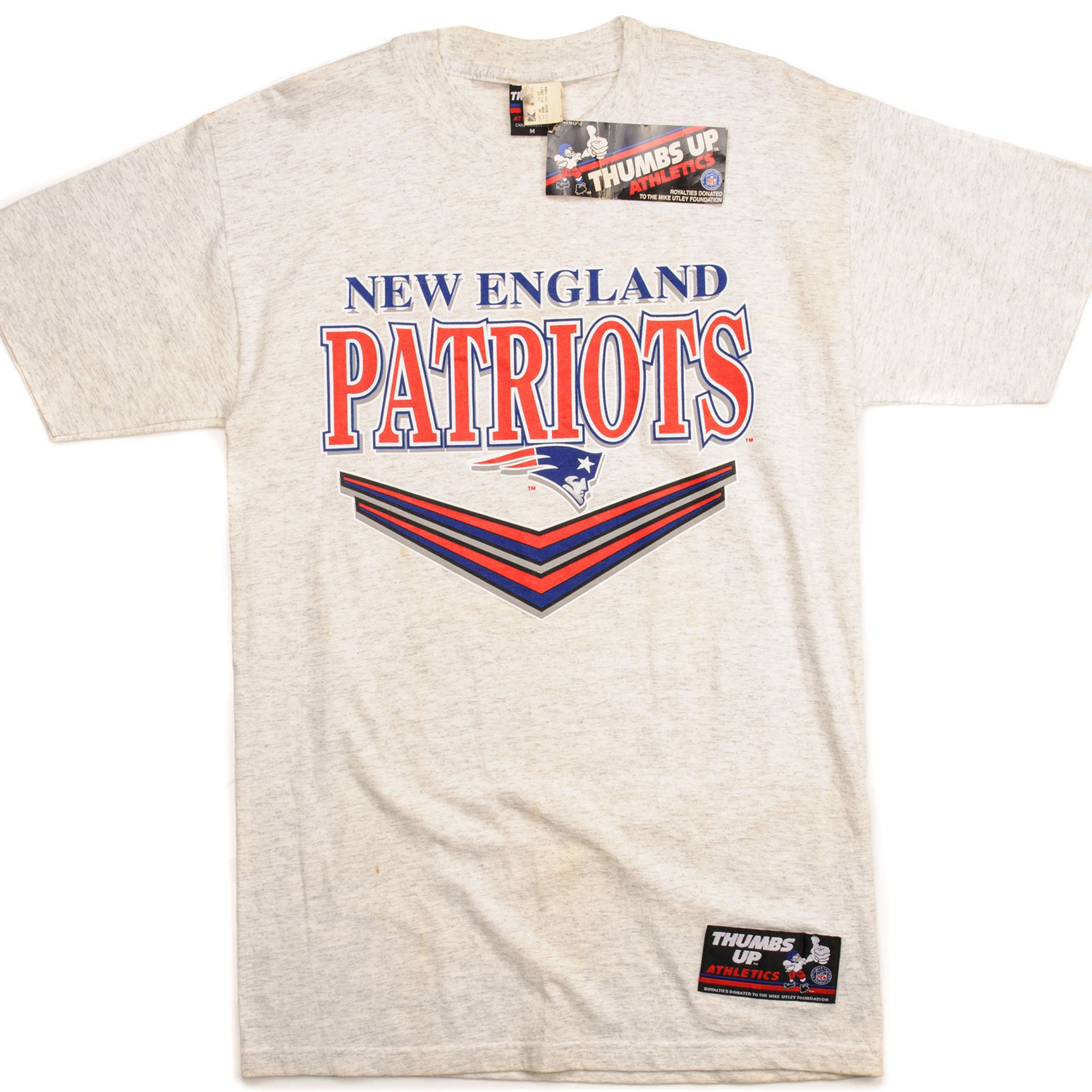 Sports / College Vintage NFL New England Patriots Tee Shirt 1990s Size Medium Made in USA