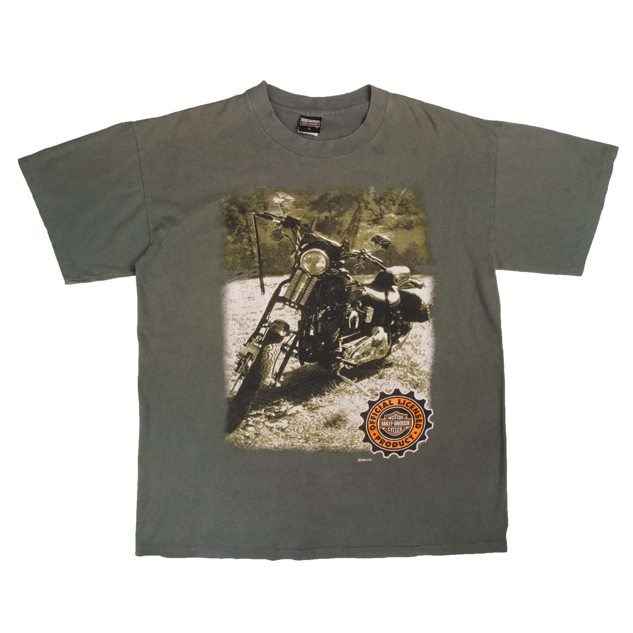 Vintage Green Harley Davidson Bike Photo Tee Shirt 1996 Size XLarge With Single Stitch. Made In USA