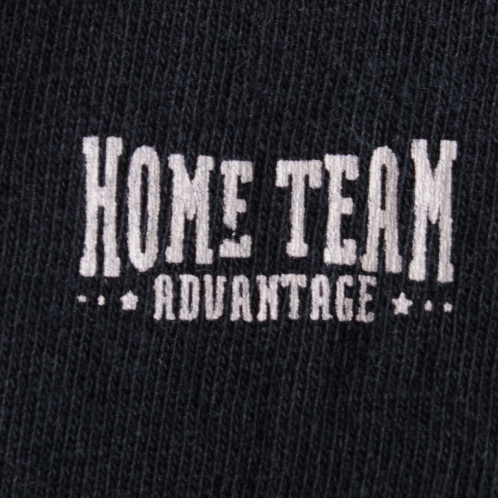 Vintage NFL Football Club Los Angeles Raiders Tee Shirt 1994 Size M Made In USA With Single Stitch Sleeves