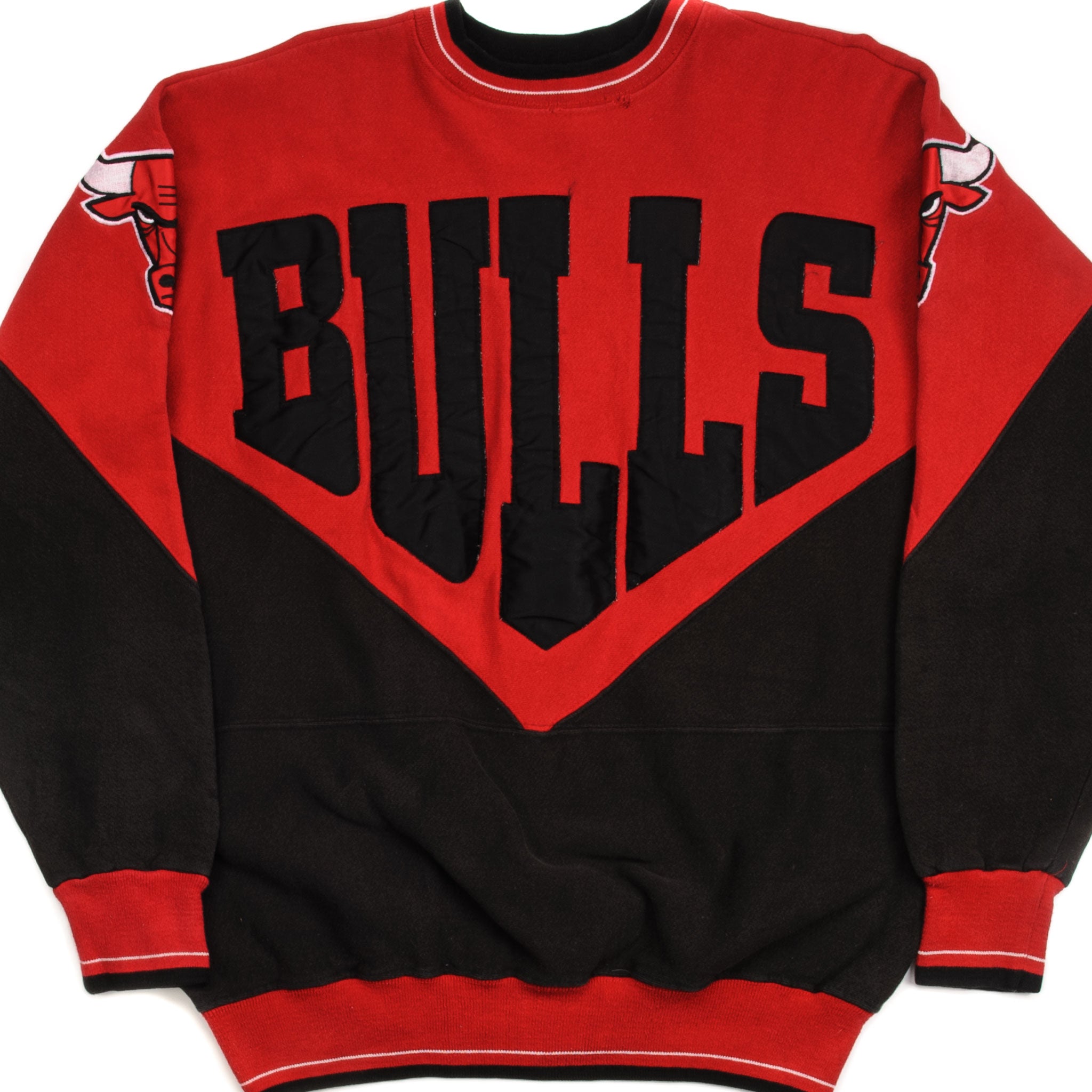 VTG Chicago Bulls Crewneck Sweatshirt Red 90s NBA Made USA Mens M