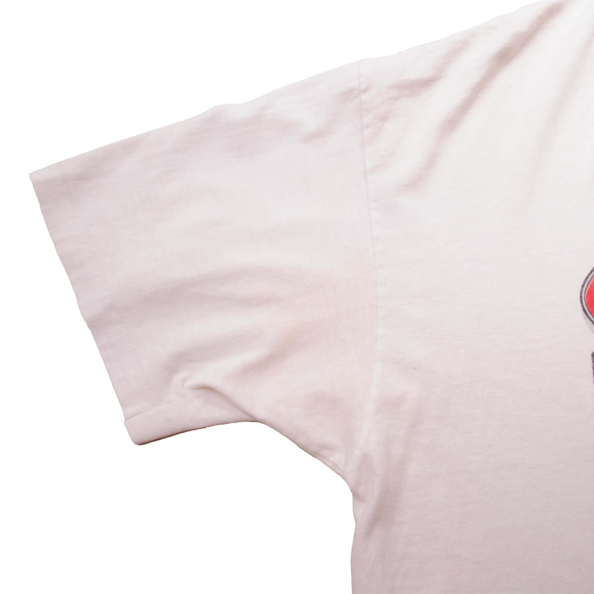 Vintage White NBA Chicago Bulls 1991 1992 Back To Back Champions Tee Shirt Size XL With Single Stitch Sleeves. Made In USA.