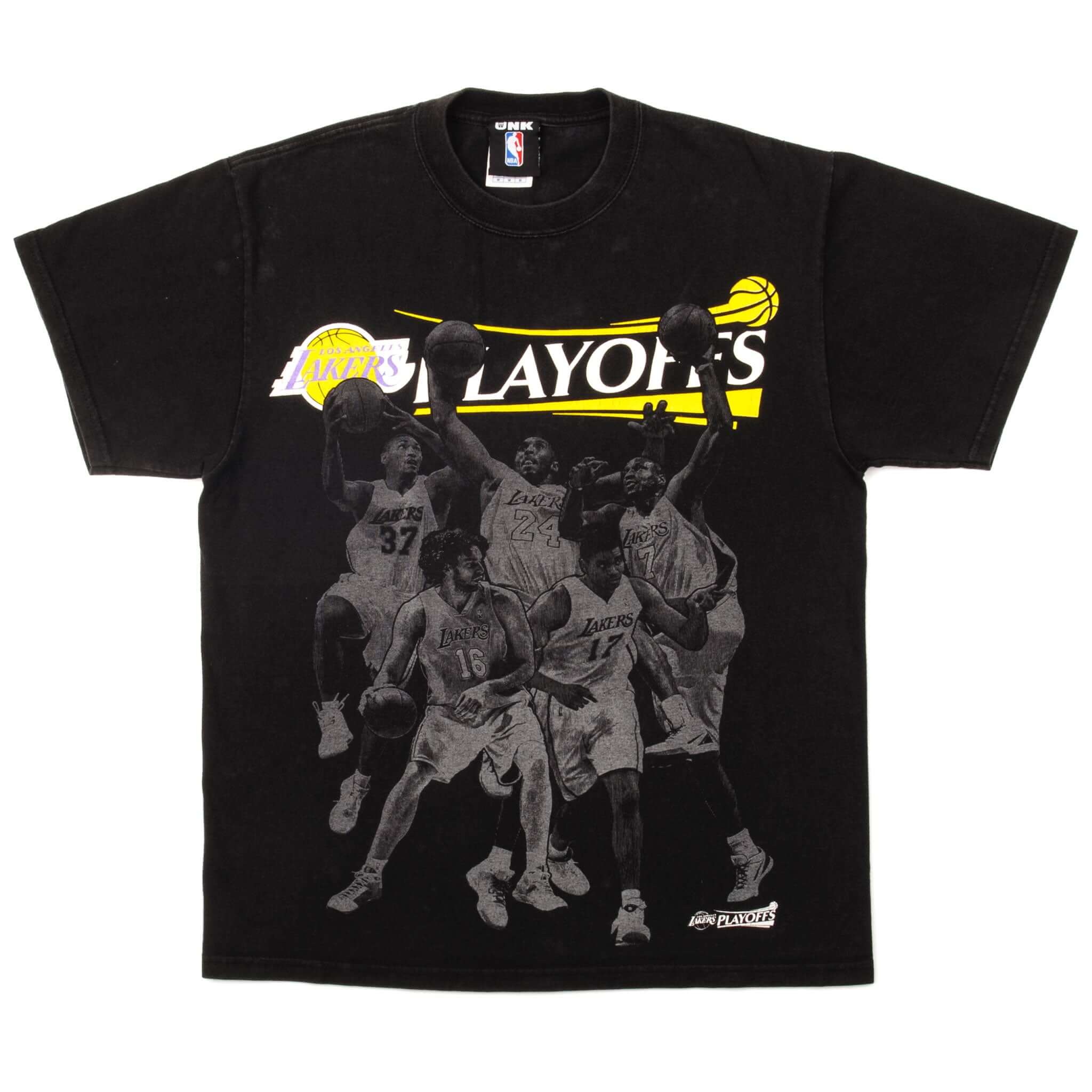 Vintage NBA Los Angeles Lakers Playoffs Tee Shirt Size Medium. The Quest For 16. BLACK
