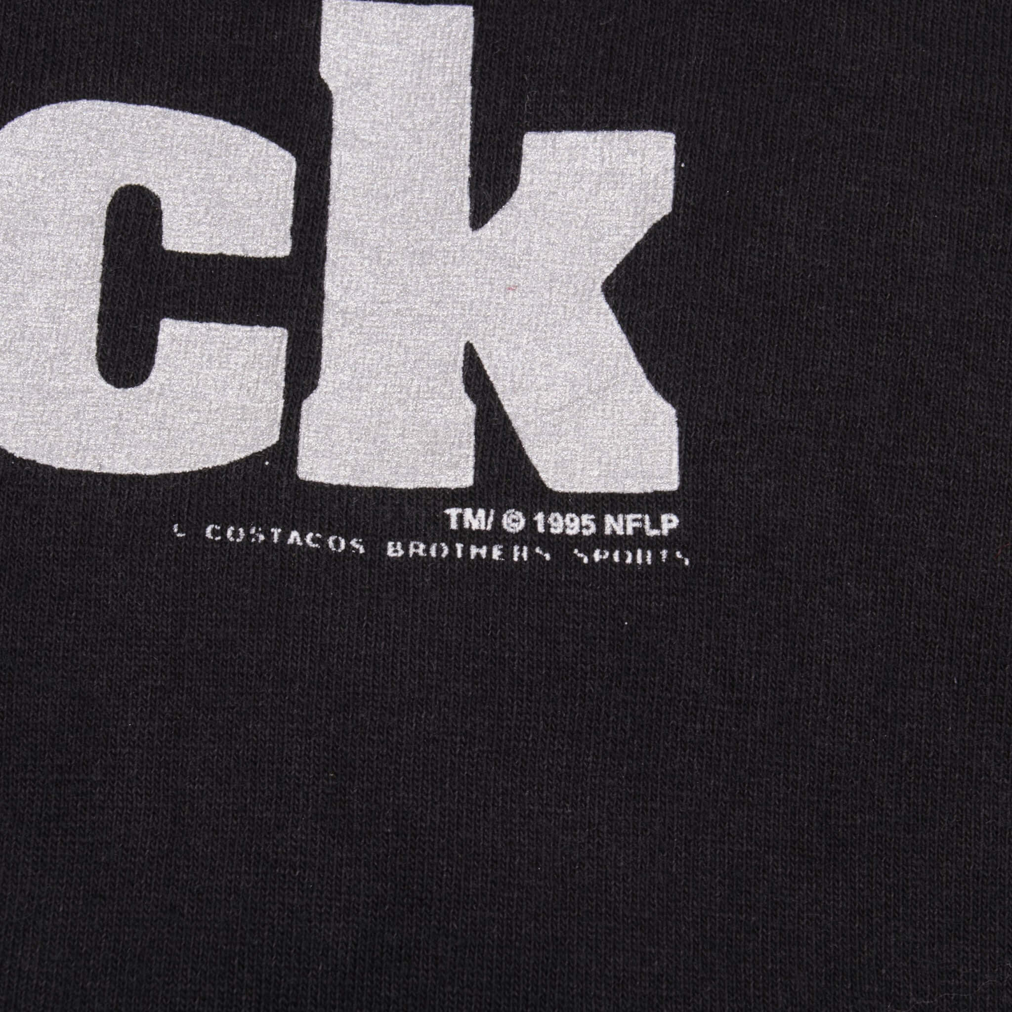 Vintage NFL Los Angeles Raiders Real Men Wear Black Tee Shirt 1995 Size Medium Made In USA With Single Stitch Sleeves