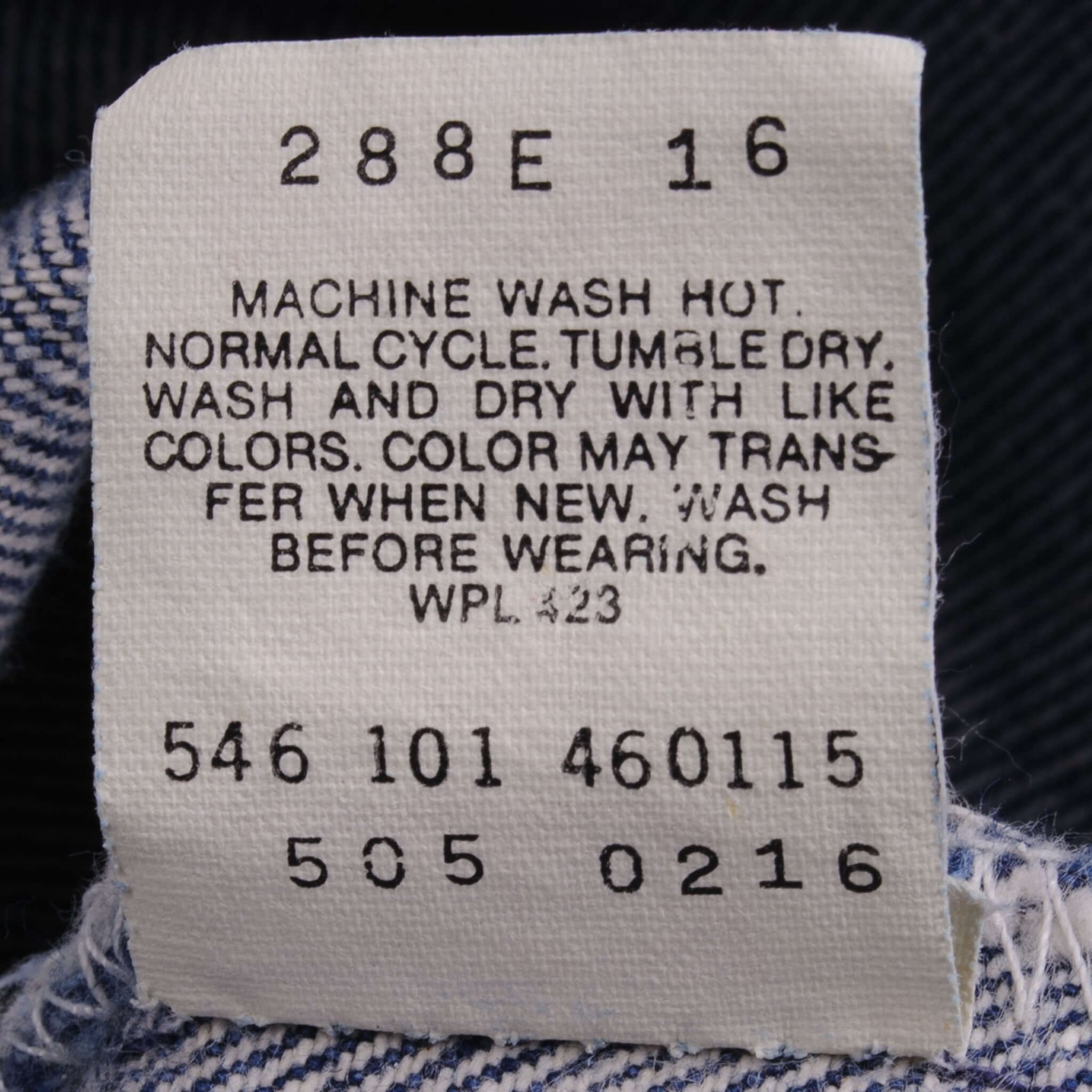 Vintage Levis 505 Jeans Size 34X30 W34 L30 Made In USA.
Back Button #546.