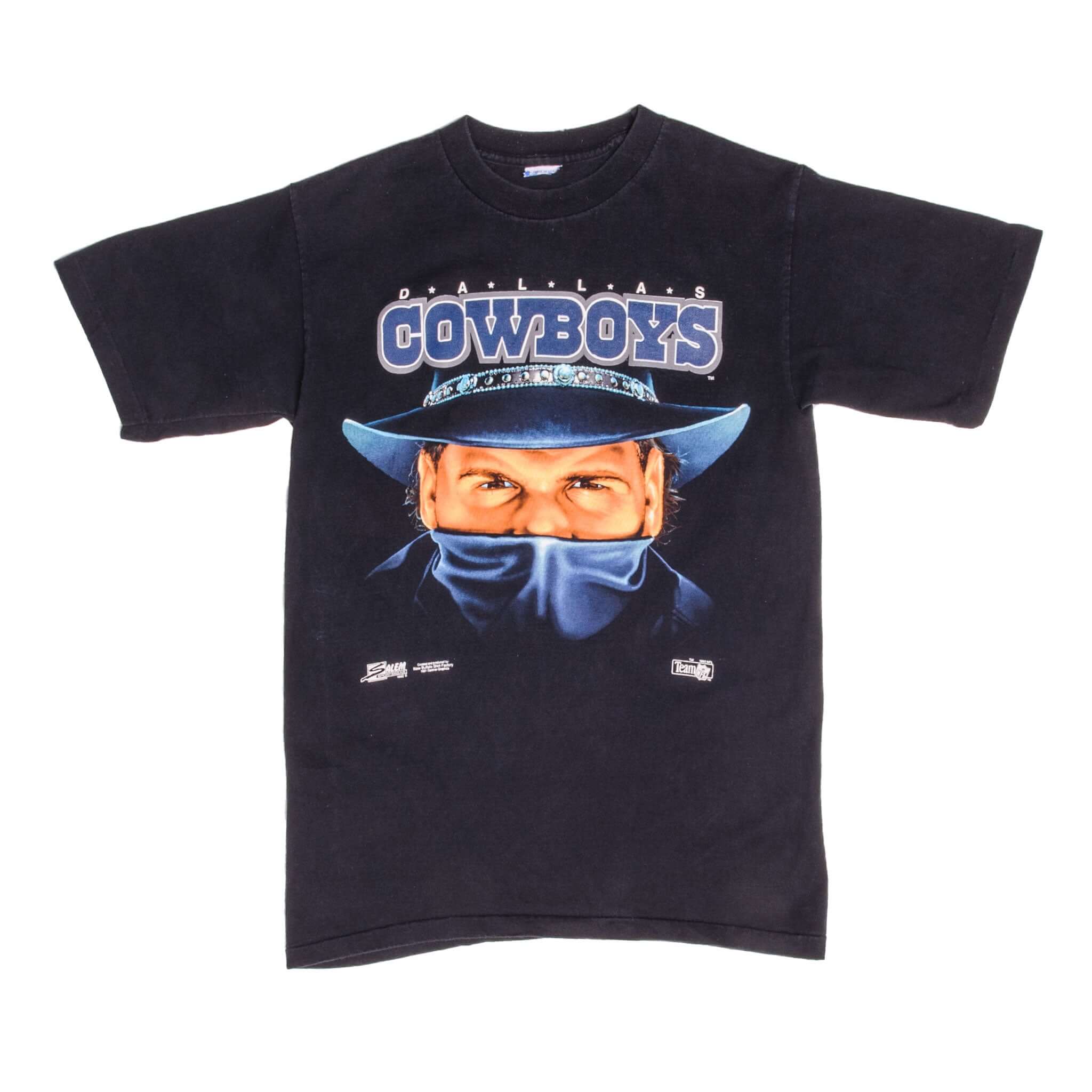 Vintage NFL Dallas Cowboys Salem Sportswear Tee Shirt 1992 Size Small Made In USA with single stitch sleeves.