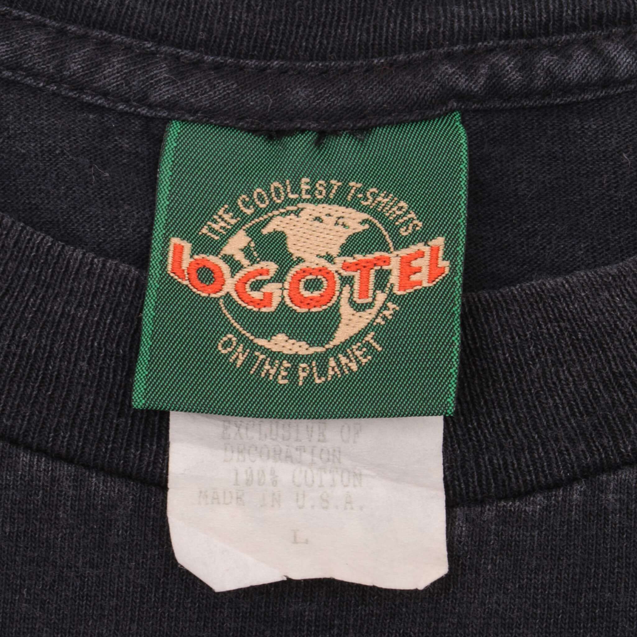 VINTAGE WCW NWO WRESTLING RED AND BLACK 1998 TEE SHIRT LARGE MADE USA