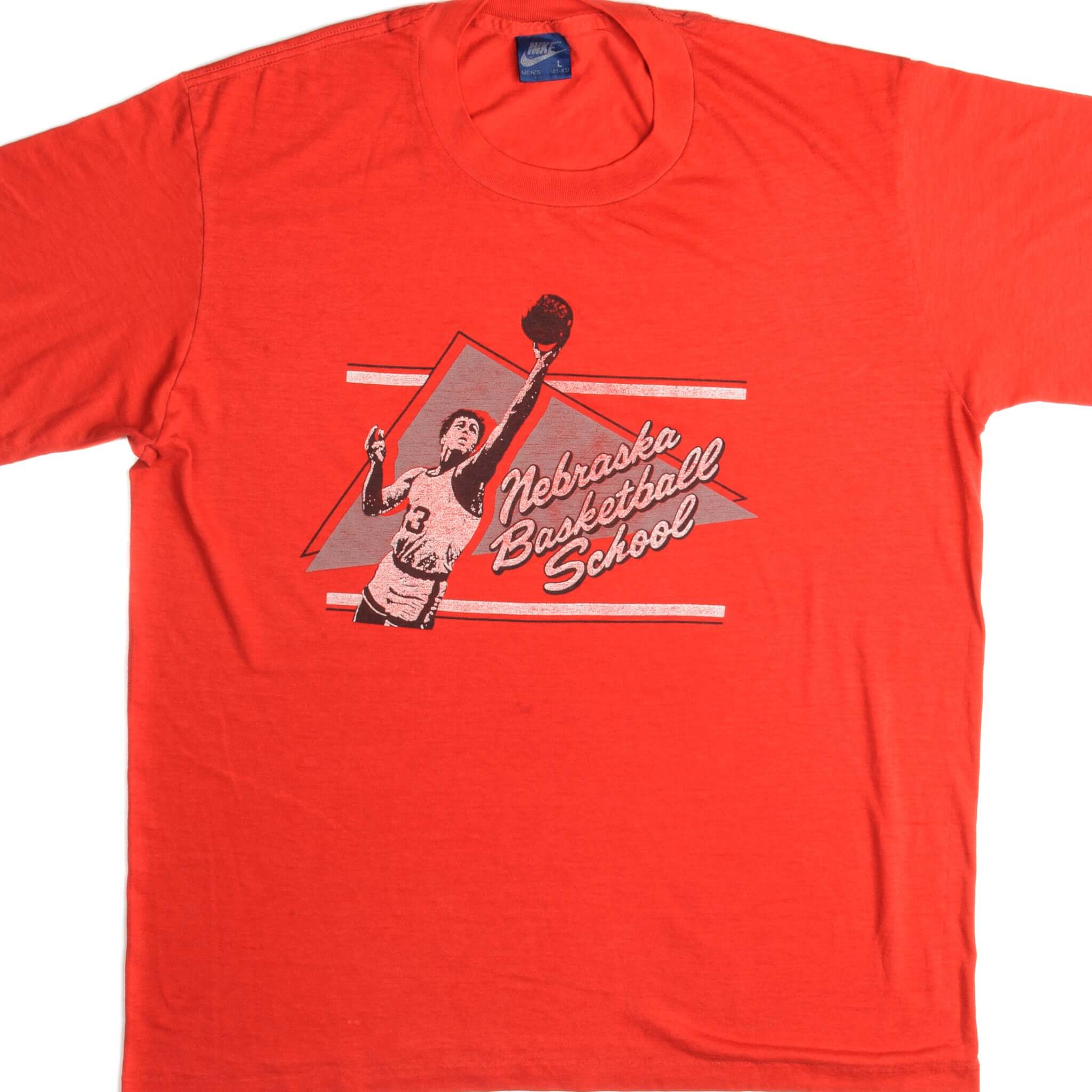 VINTAGE NIKE TEE SHIRT 1984-1987 SIZE LARGE MADE IN USA