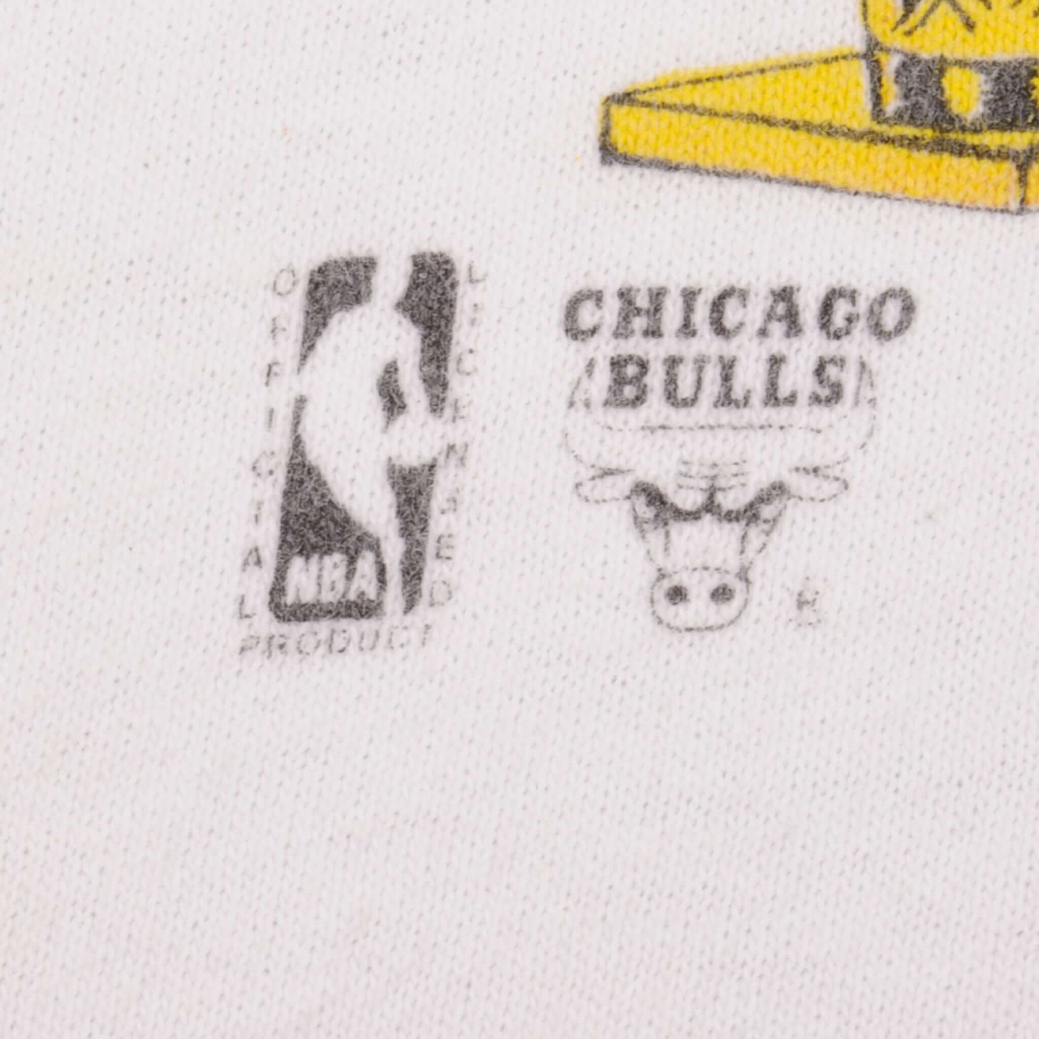 Vintage White NBA Chicago Bulls 1993 3 Times Champions Tee Shirt Size Medium With Single Stitch Sleeves. Made In USA.