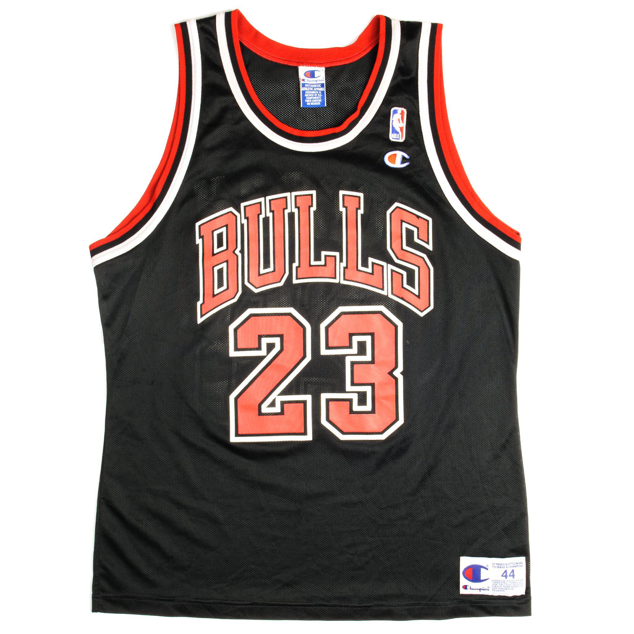 Michael Jordan #23 Chicago Bulls Vintage 90s Champion NBA Jersey