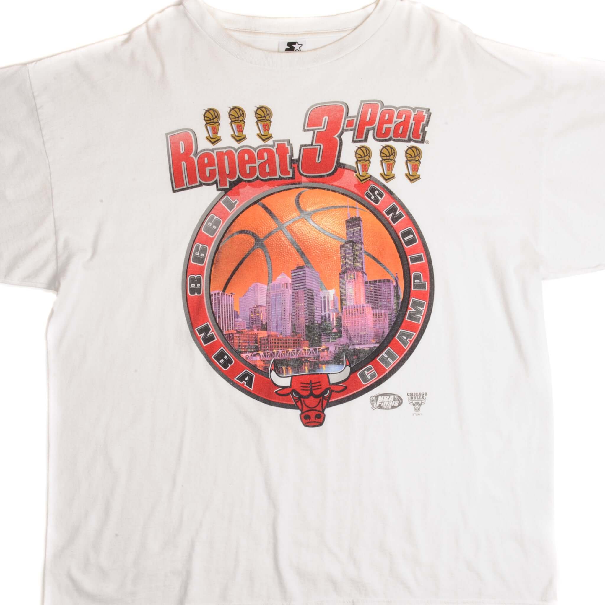 jointcustodydc Vintage Chicago Bulls Illinois Basketball Starter T-Shirt