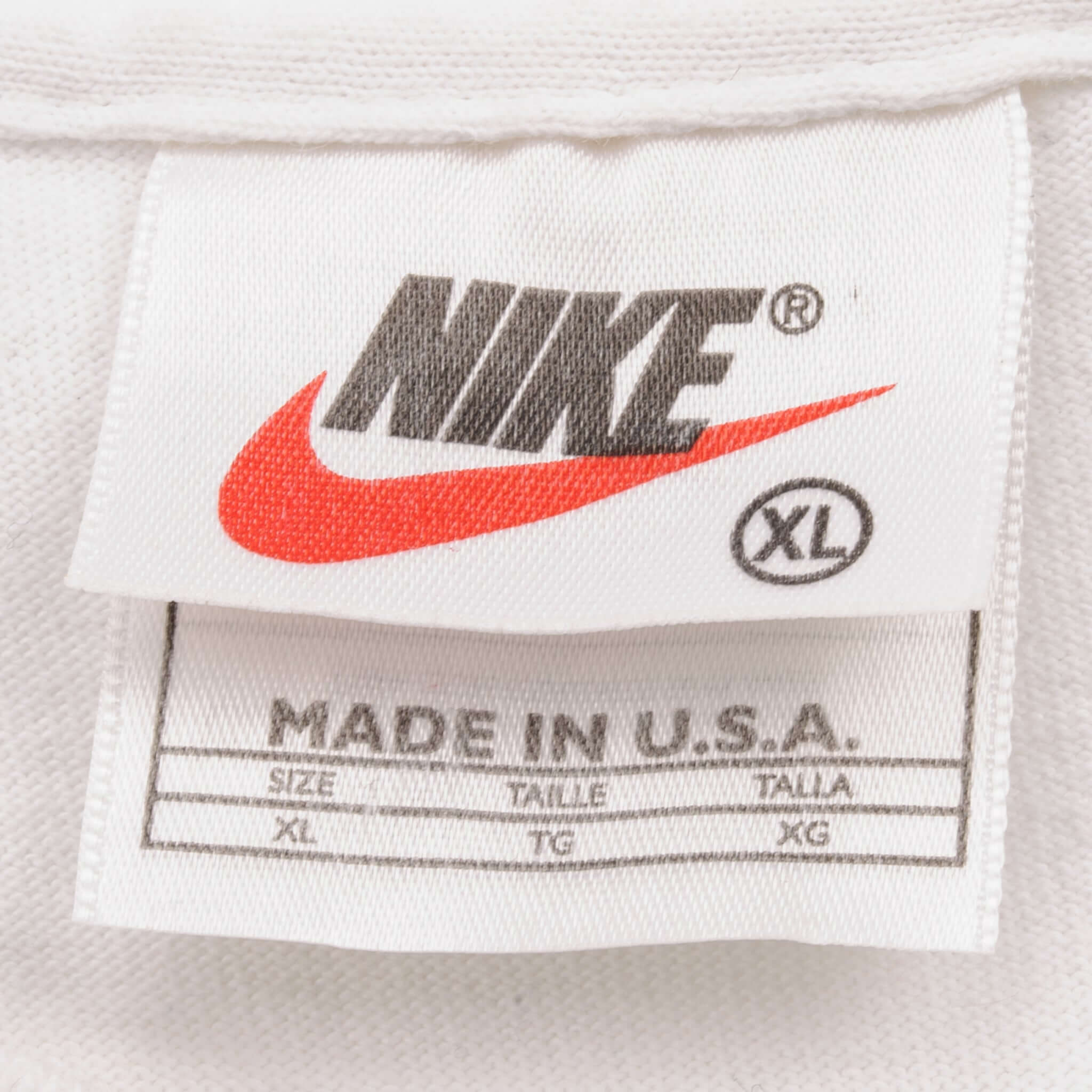 VINTAGE NIKE TEE SHIRT 1988-1993 SIZE XL MADE IN USA