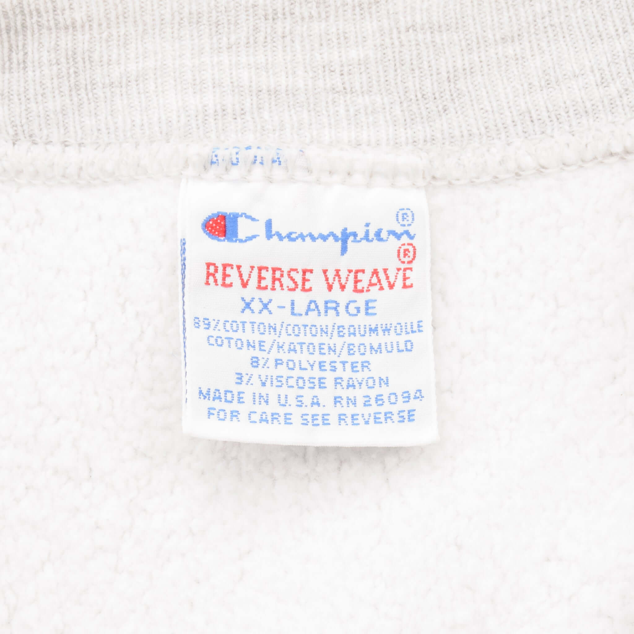 VINTAGE CHAMPION REVERSE WEAVE NBA DETROIT PISTONS SWEATSHIRT 1990-MID 1990’S SIZE 2XL MADE IN USA