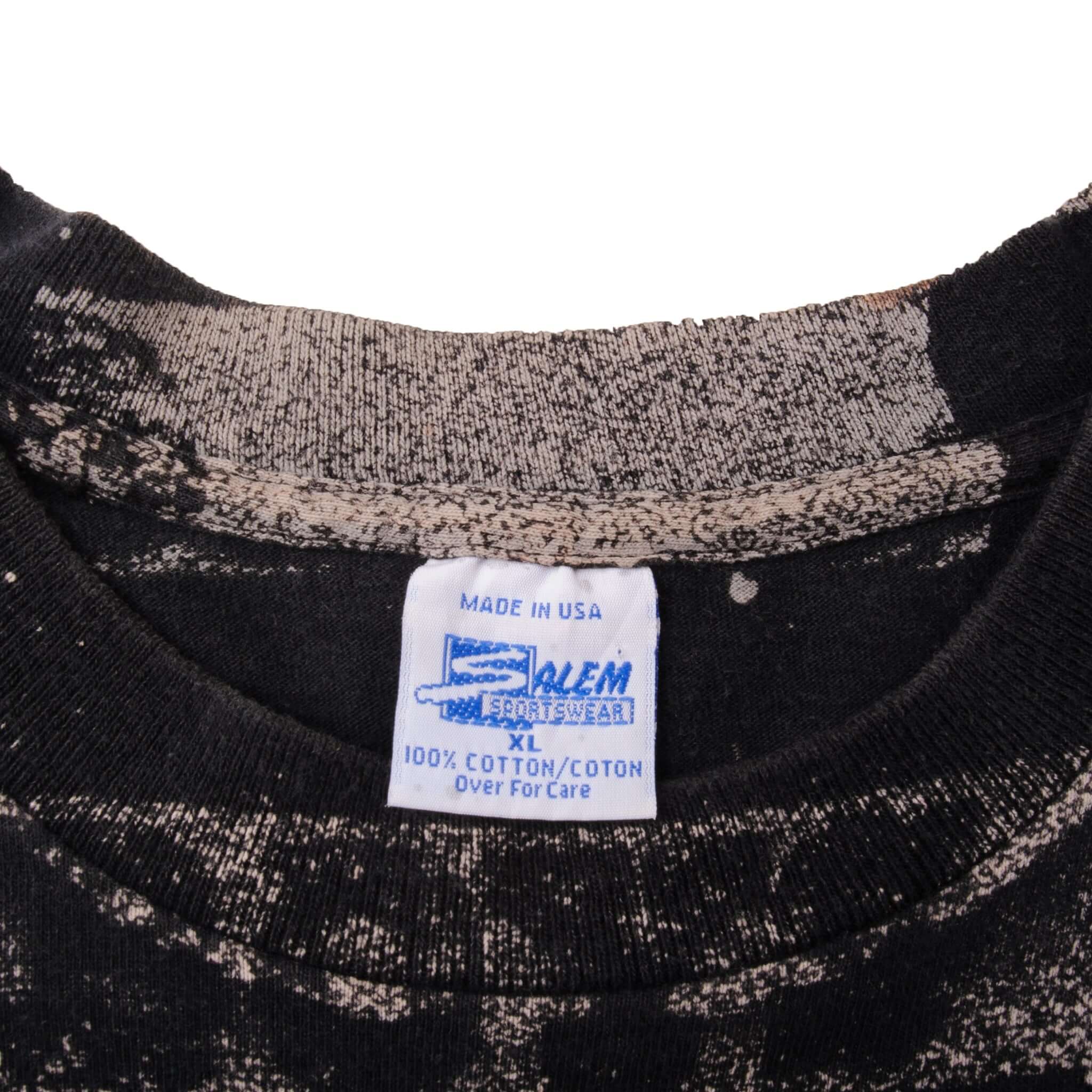 Vintage All Over Print NFL Dallas Cowboys Salem Sportswear Tee Shirt 1997 Size XLarge Made In USA with single stitch sleeves.