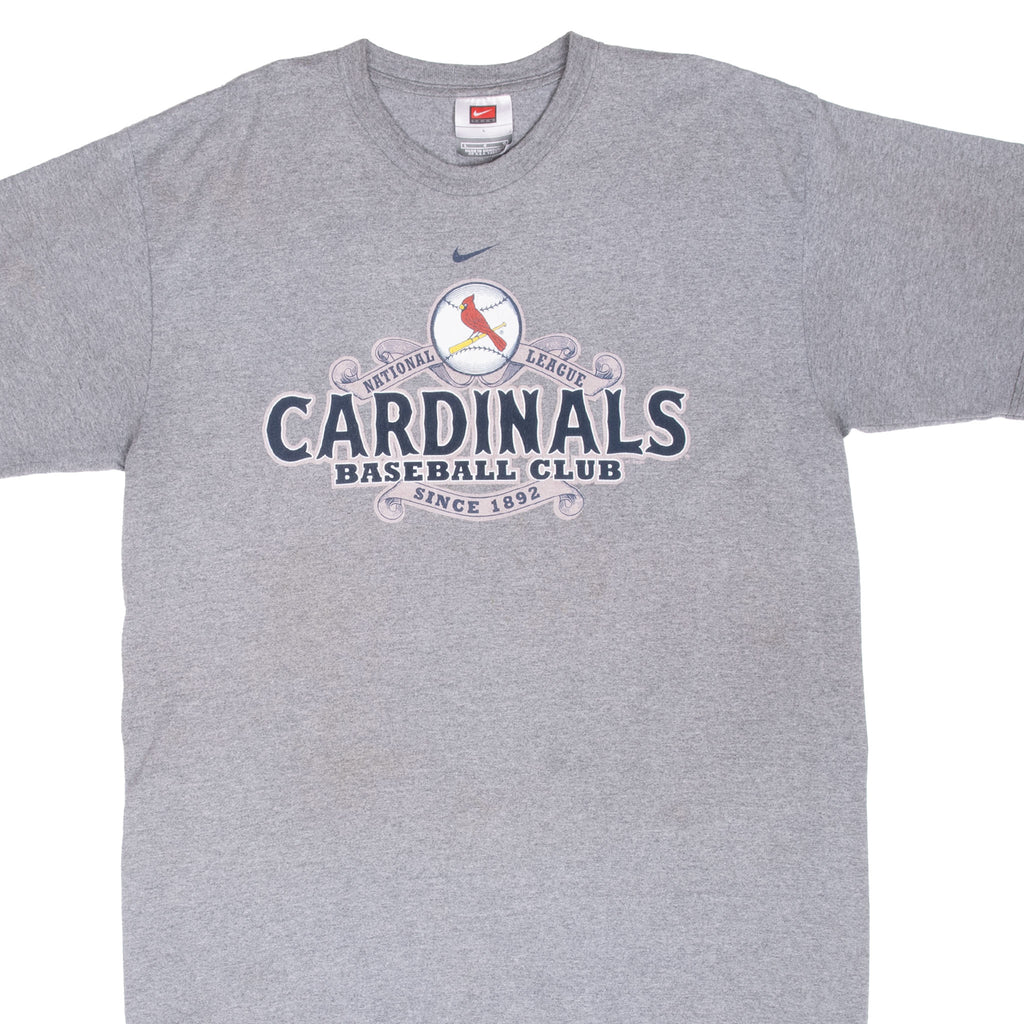 Front of grey Nike St. Louis Cardinals T-shirt with centered team graphic