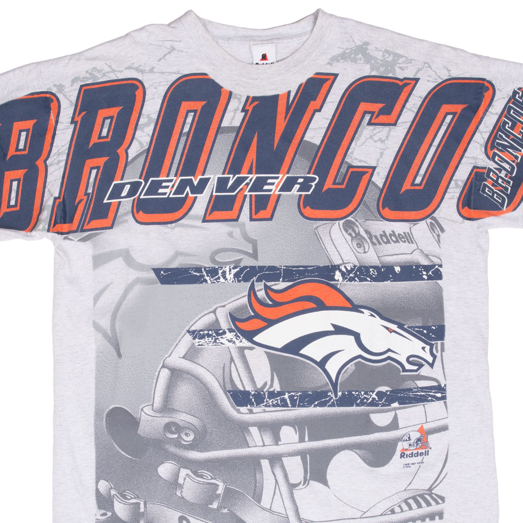 Vintage Nfl Denver Broncos All Over Print 1997 Tee Shirt Size XL Made In USA with Single Stitch Sleeves