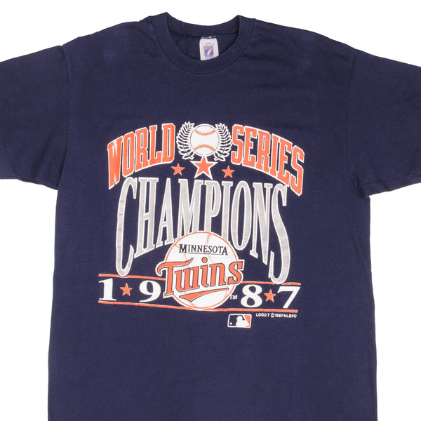 Vintage MLB Minnesota Twins World Champions 1987 Tee Shirt Size Large Made In USA With Single Stitch Sleeves